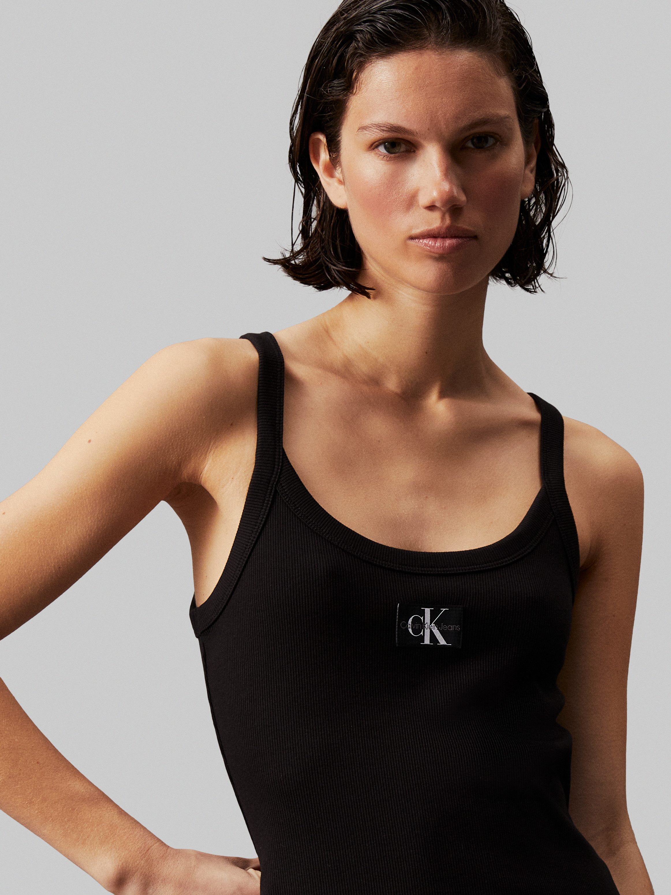 Calvin Klein Jurk met bandjes WOVEN LABEL RIB TANK DRESS