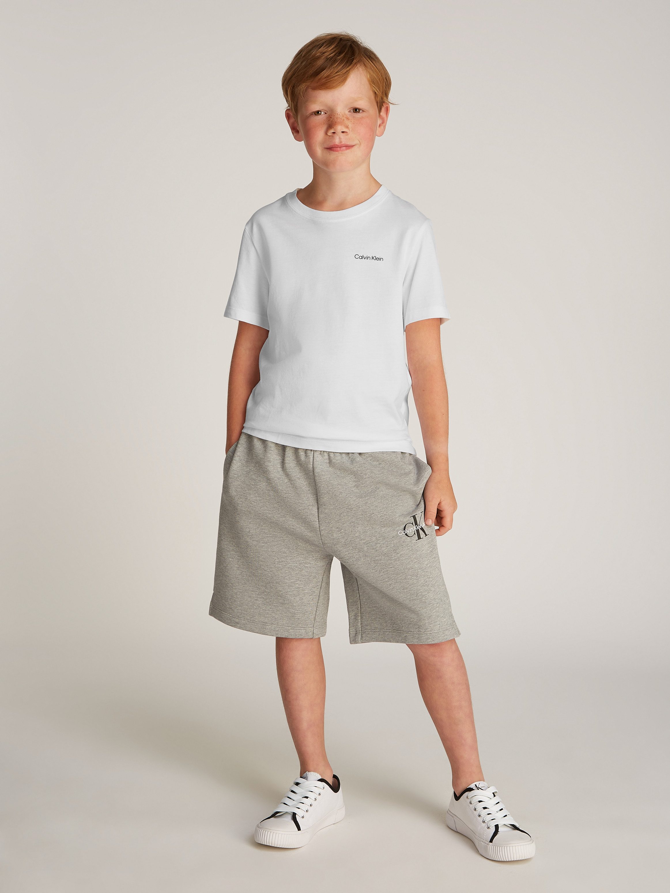 Calvin Klein T-shirt CHEST Inst.Logo Ss T-Shirt voor kinderen tot 16 jaar en met logo-opdruk