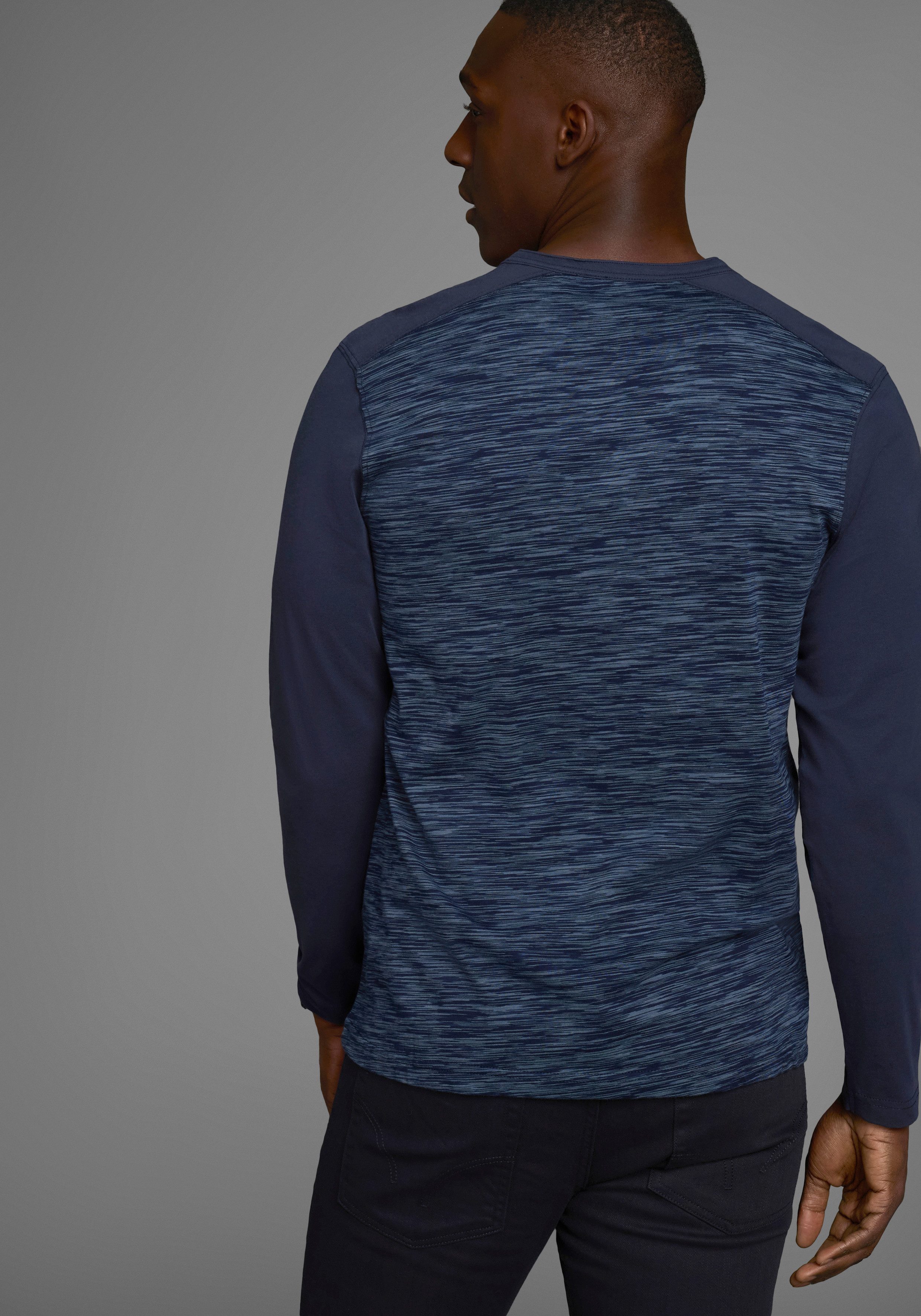 Arizona Longsleeve Lange mouwen, gemêleerde look, ronde hals met knoopsluiting