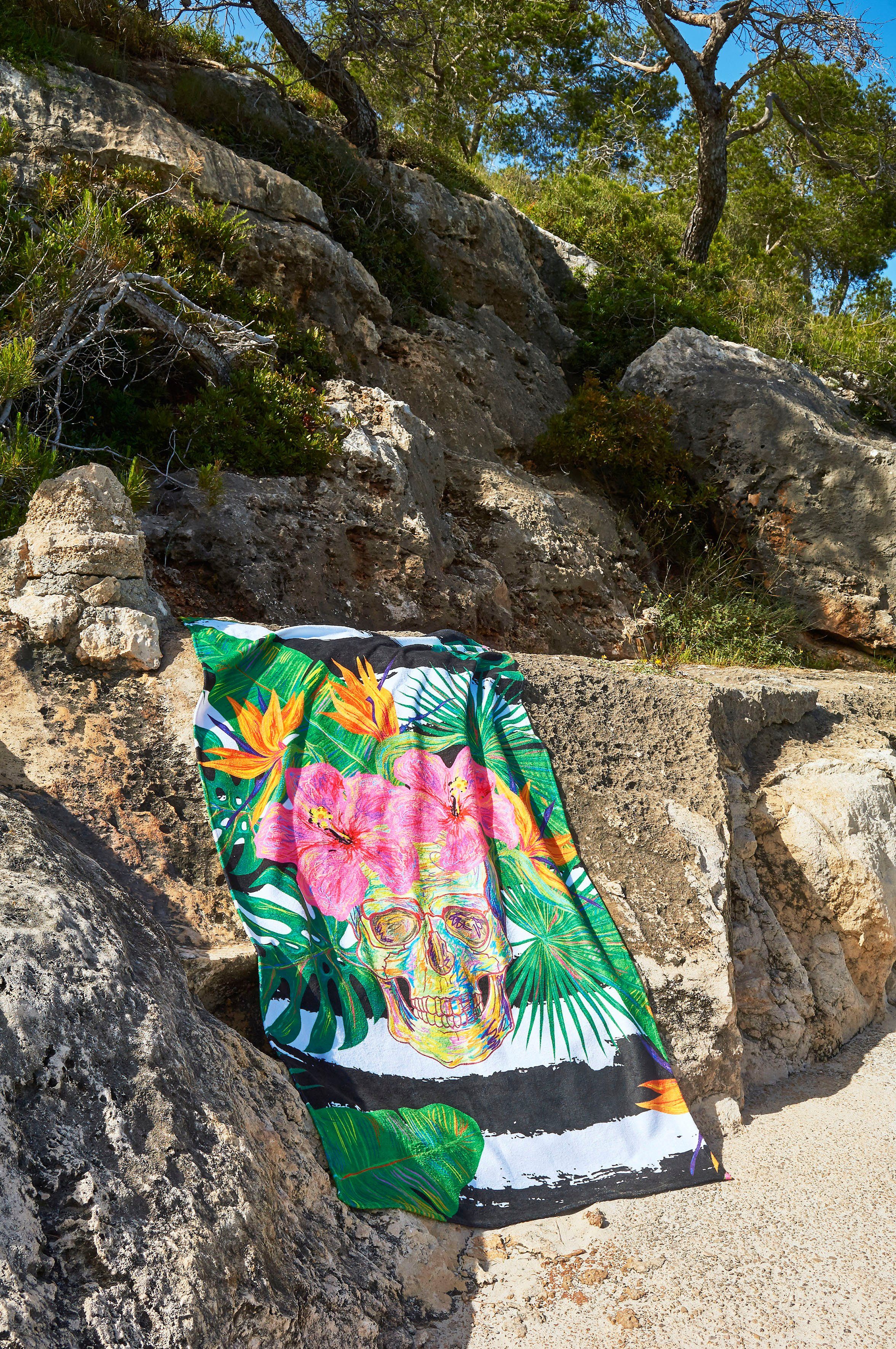 done.® Strandlaken Summer Skull gestreept & motief, met ritszak voor waardevolle spullen (1 stuk)