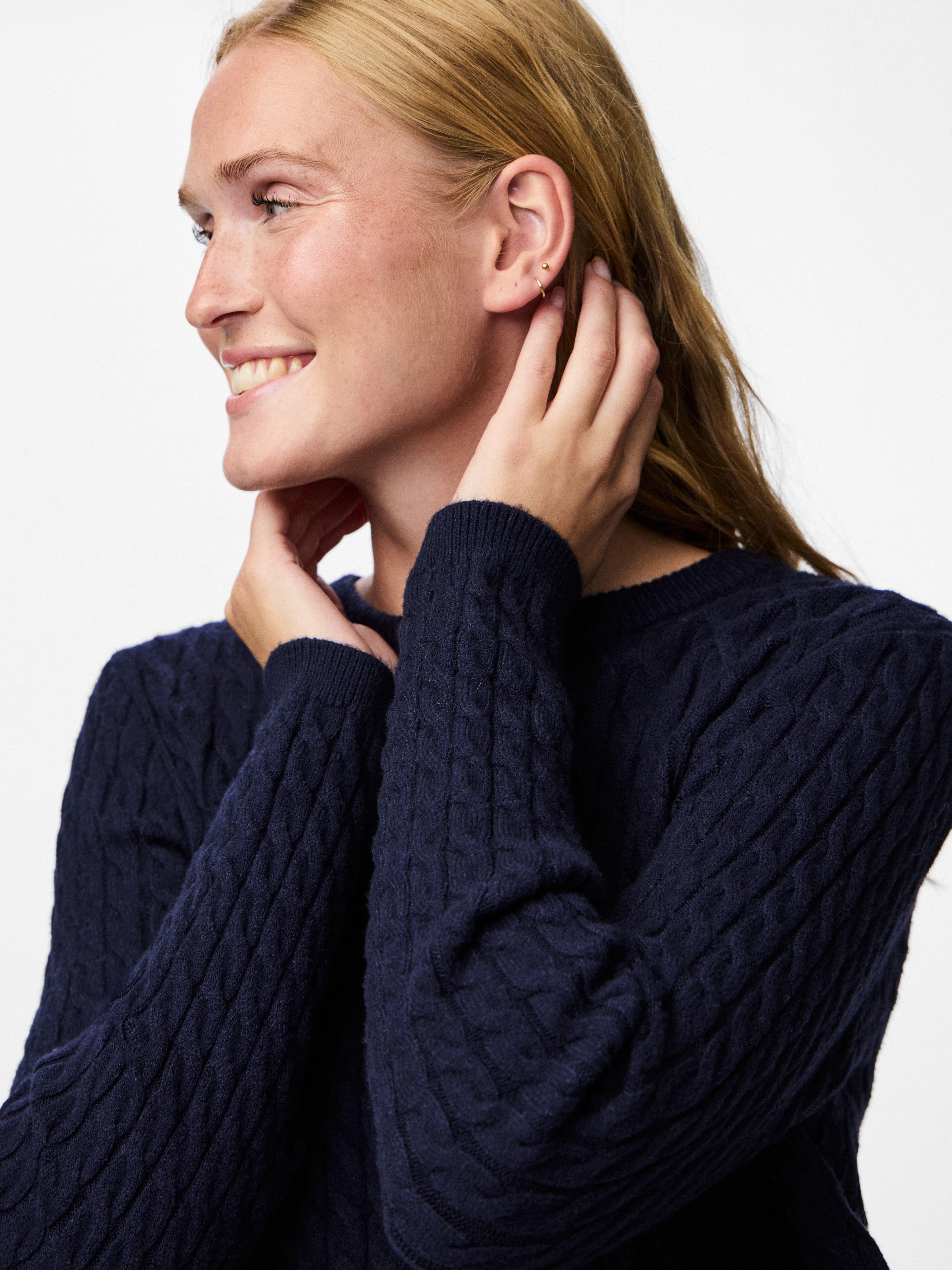 pieces Gebreide trui PCFIA LS CABLE KNIT NOOS BC