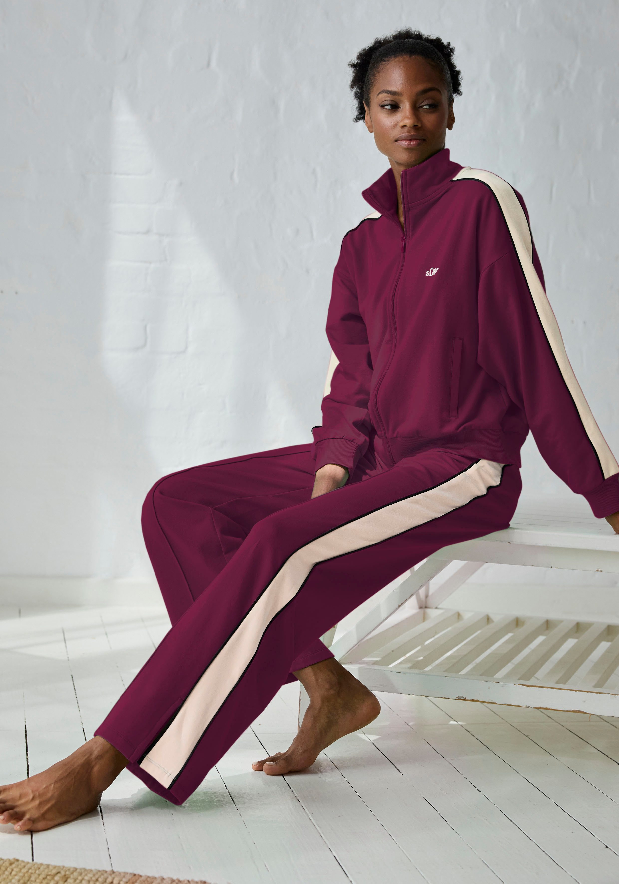 s.Oliver RED LABEL Beachwear Sweatbroek Loungebroek met contraststrepen en pipings, loungewear