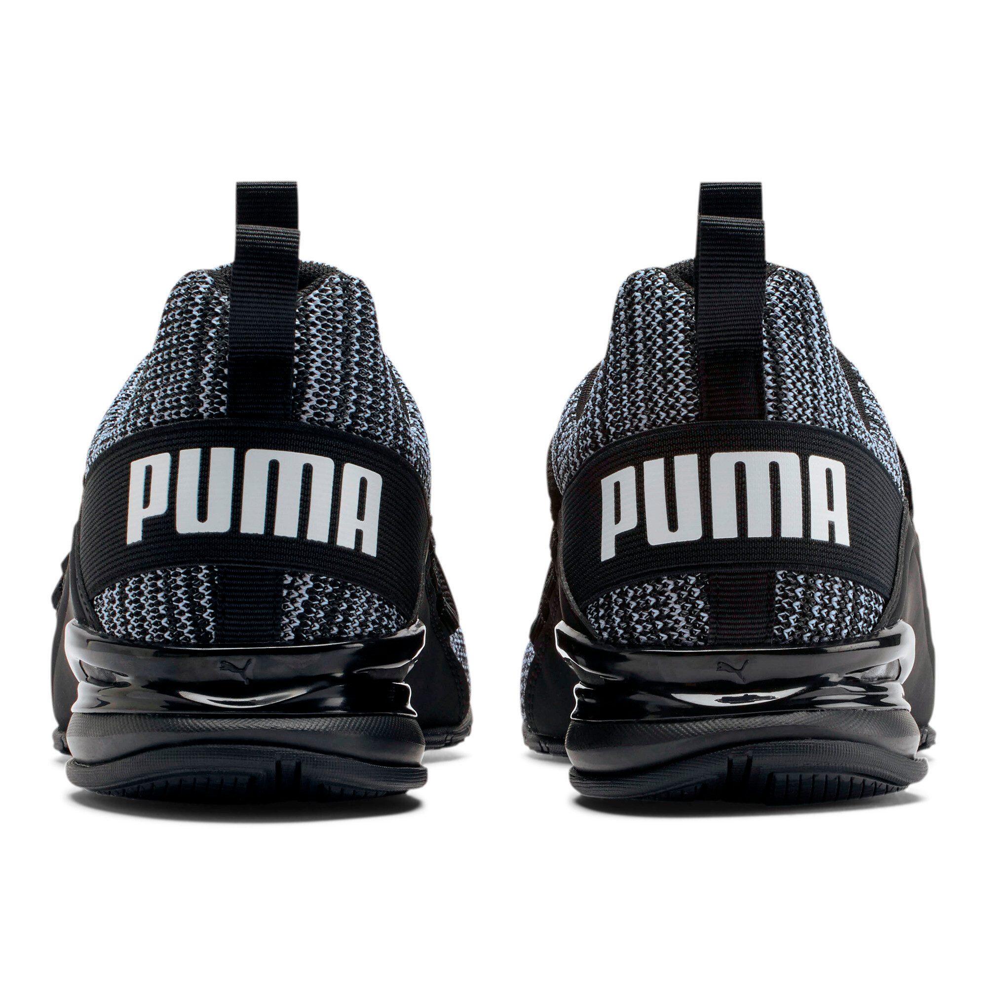PUMA Sneakers MOMENTA