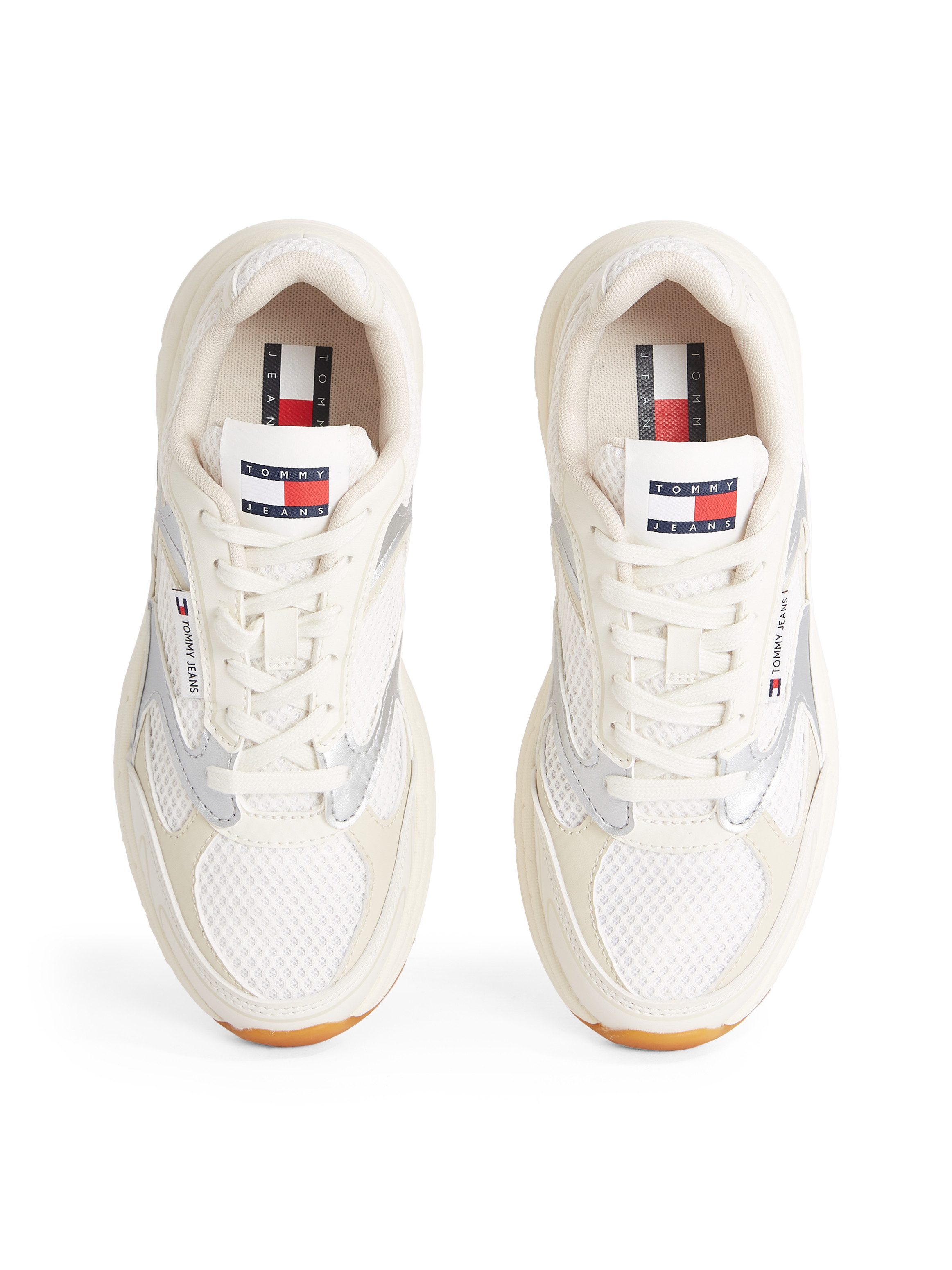 TOMMY JEANS Sneakers met sleehak THE CONEY METALLIC vrijetijdsschoen, veterschoen, lage schoen, ugly sneaker, logo-patch