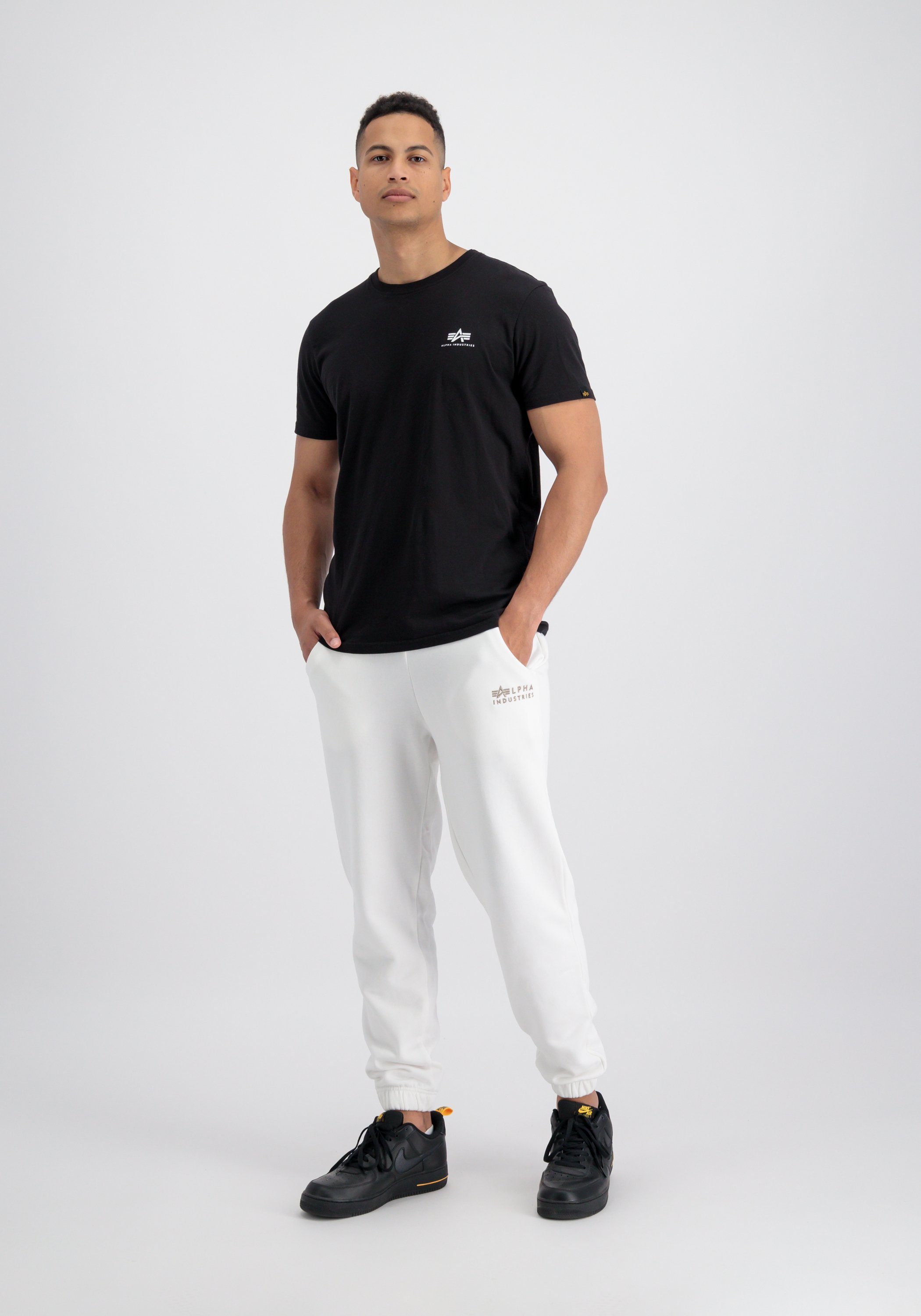 Alpha Industries Joggingbroek Organics EMB Regular Jogger