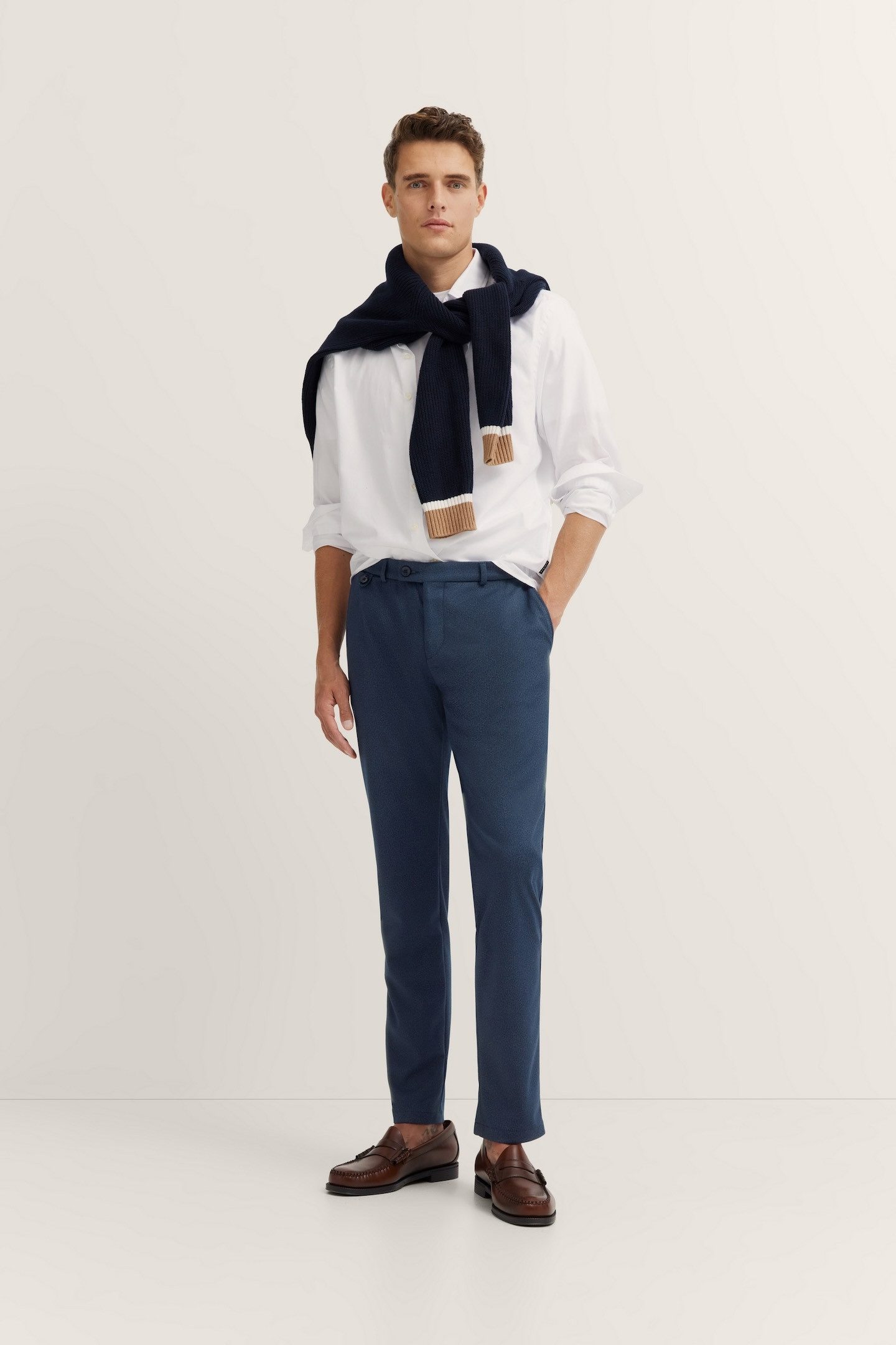 Bugatti Chino met stretch