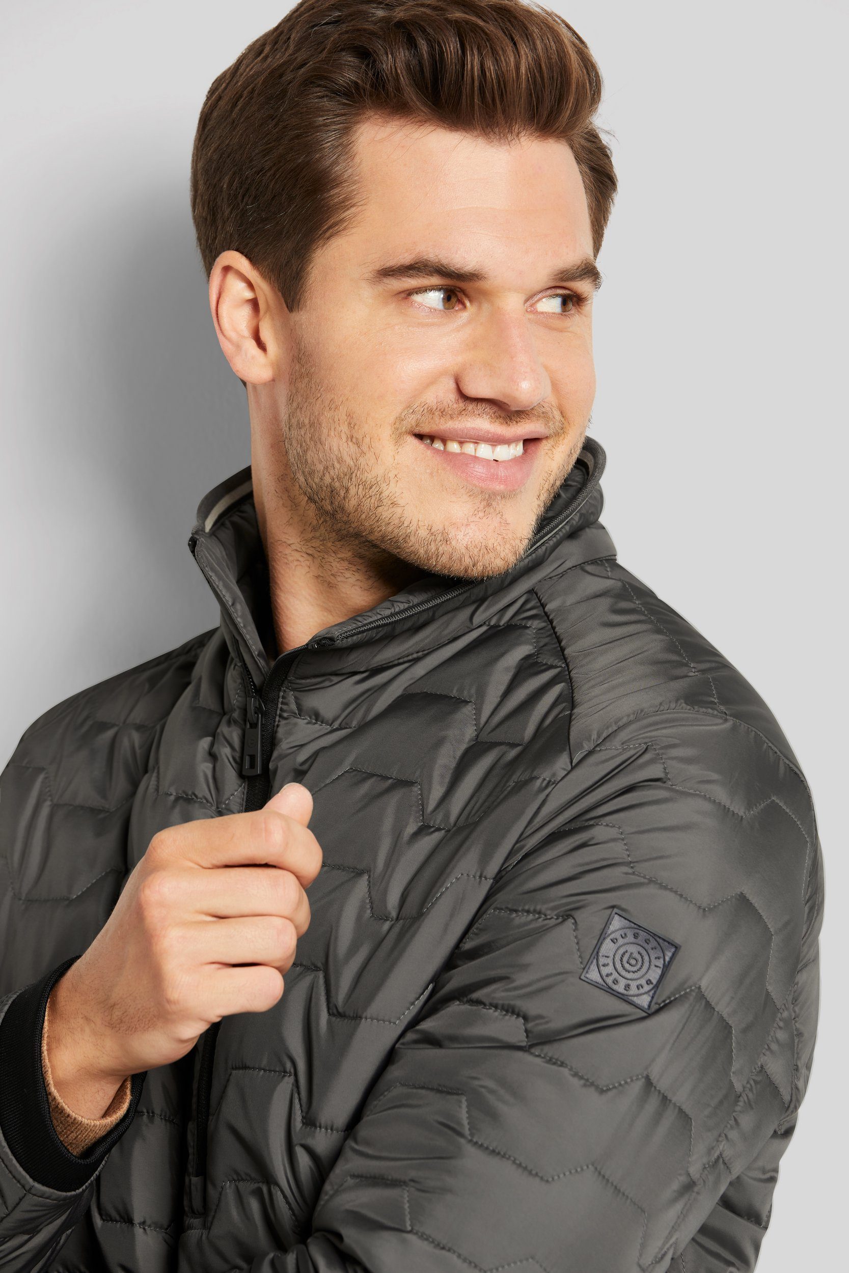 Bugatti Blouson met moderne opstaande kraag