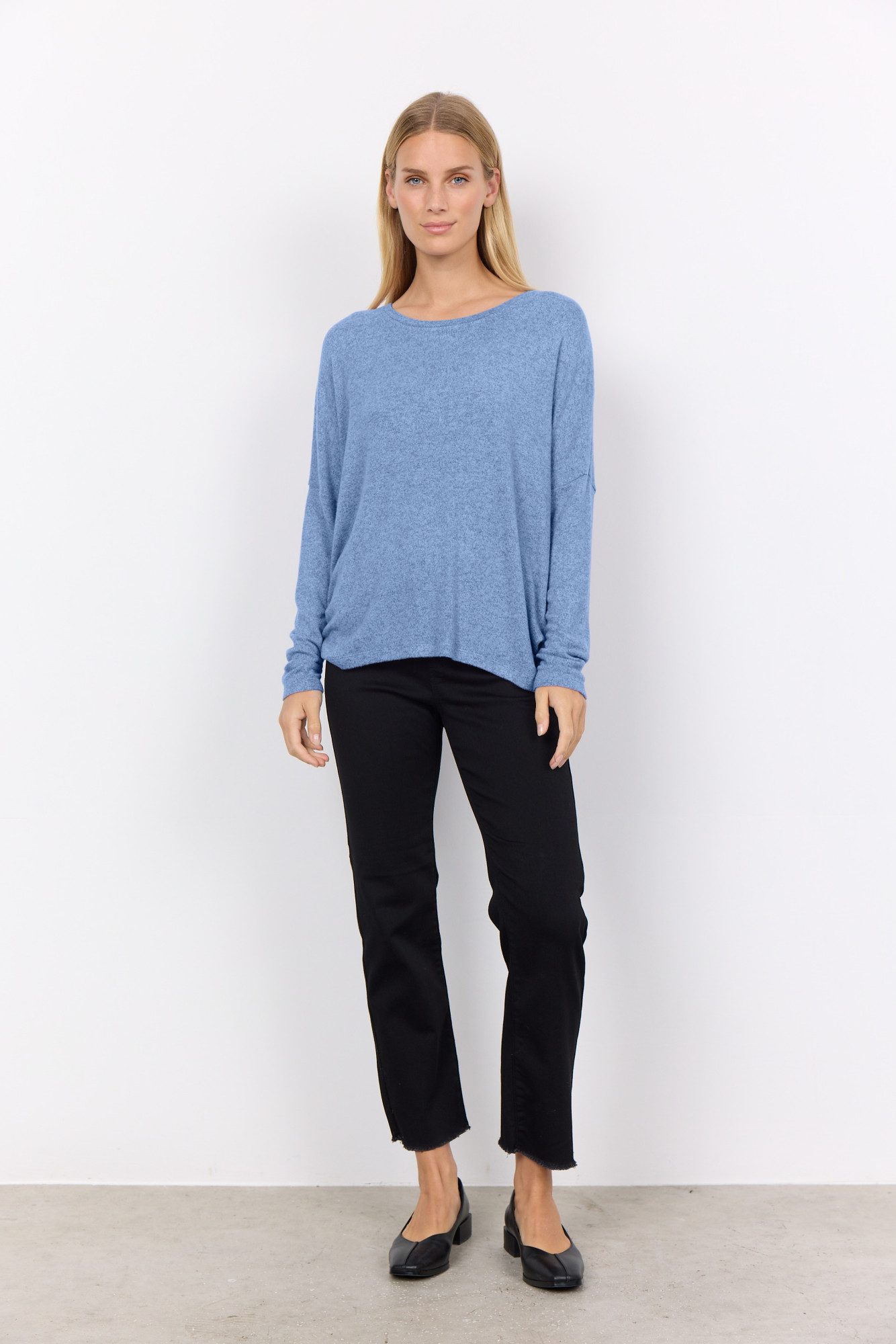 soyaconcept Shirt met ronde hals SC-BIARA 1 comfortabele trui, elastische viscosekwaliteit in gemêleerde uitstraling