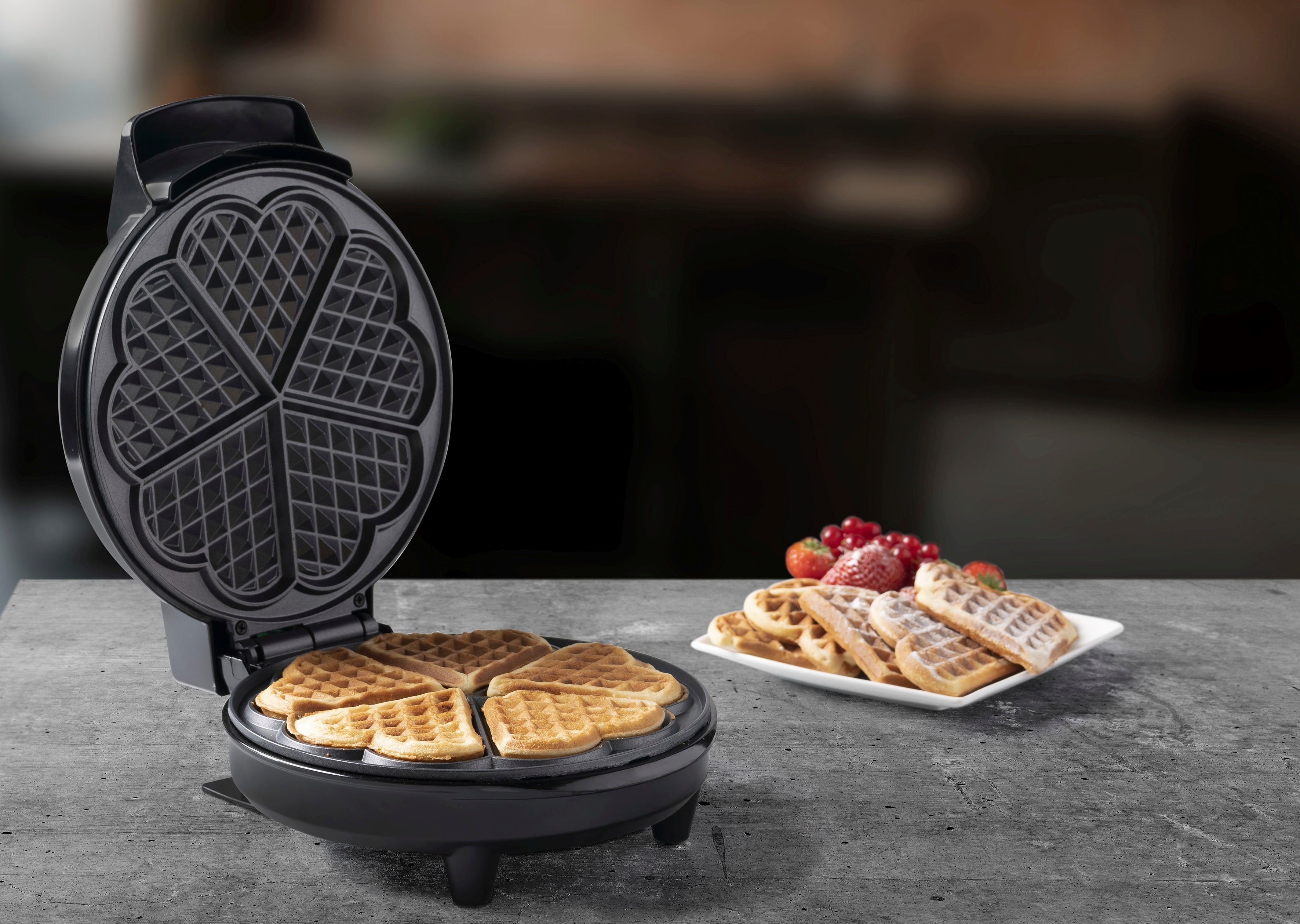 bestron Wafelijzer AWM700CO Wafelijzer met antiaanbaklaag voor wafels in hartmodel