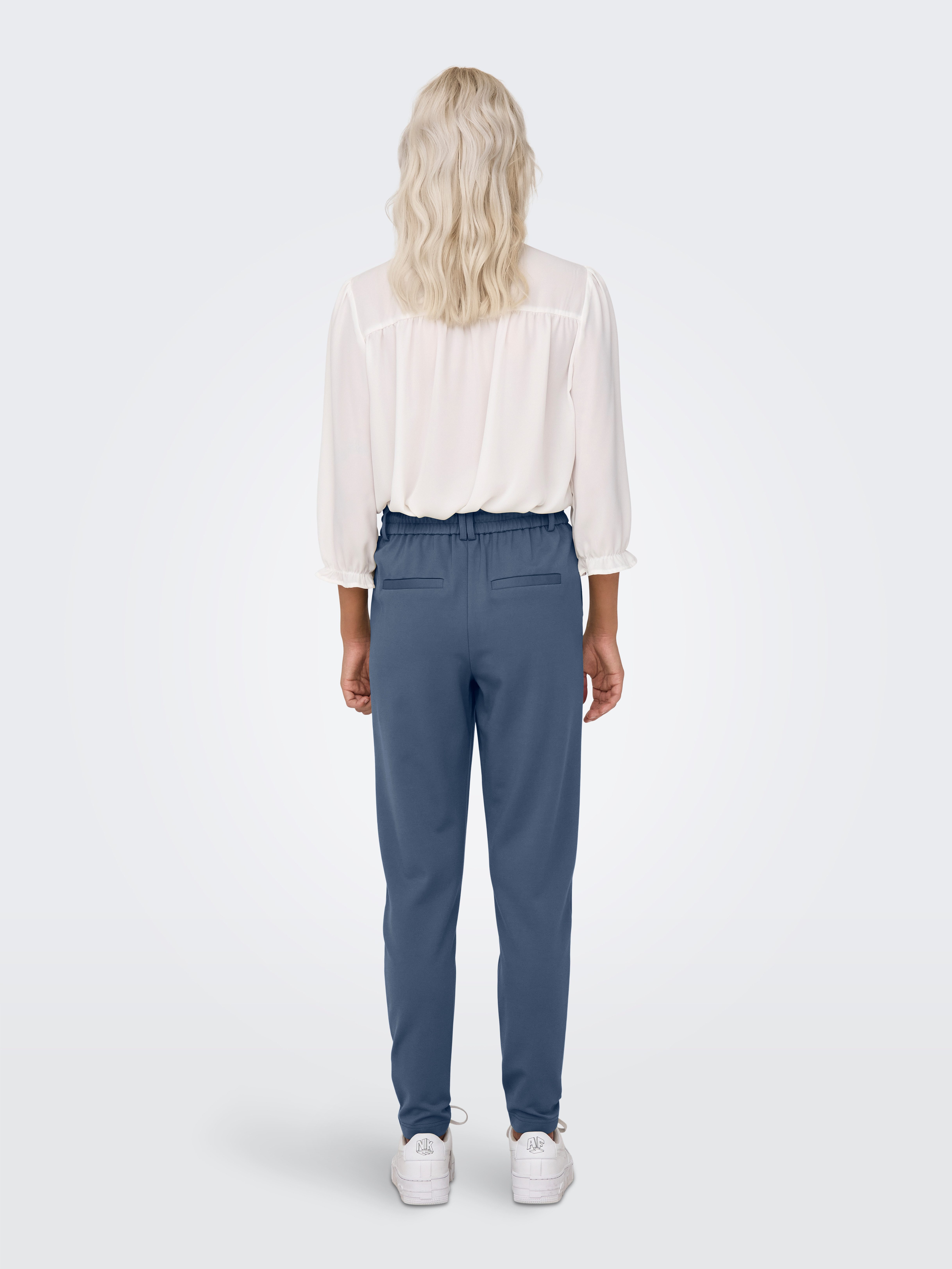 Only Jogpants ONLPOPTRASH LIFE EASY COL PANT PNT NOOS comfortabele pasvorm met elastische band en koord (#BEZUG!)