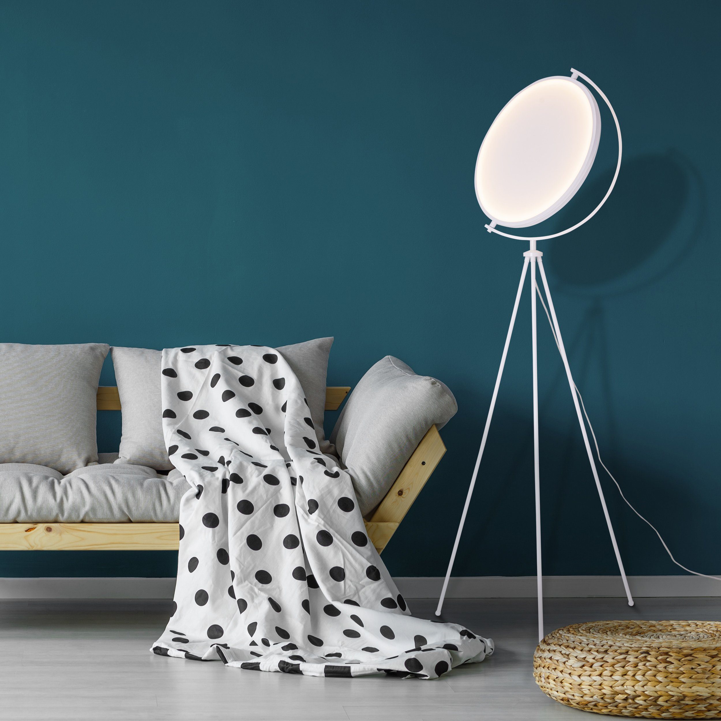 näve Staande lamp Munega Efficiëntieklasse: G, voetschakelaar, wit, ijzer/kunststof, h: 156cm (1 stuk)