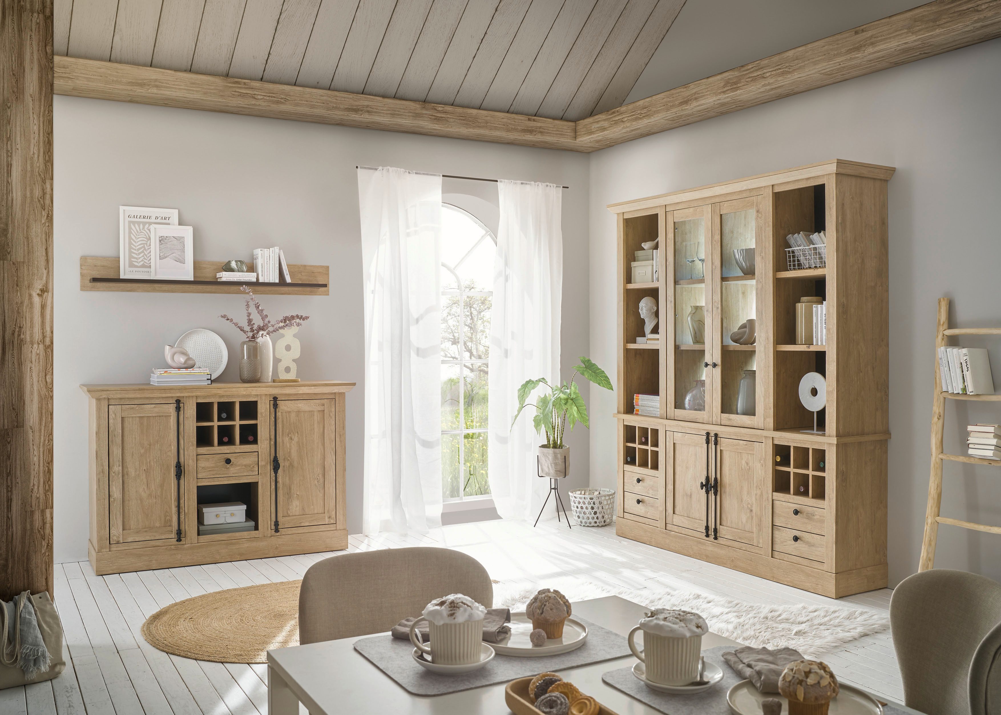 Home affaire Buffetkast Cornwall, keukenkast in landelijke stijl, dressoir, eiken decor Metalen handgrepen, 193 cm breed, veel opbergruimte, incl. flesindeling (1 stuk)