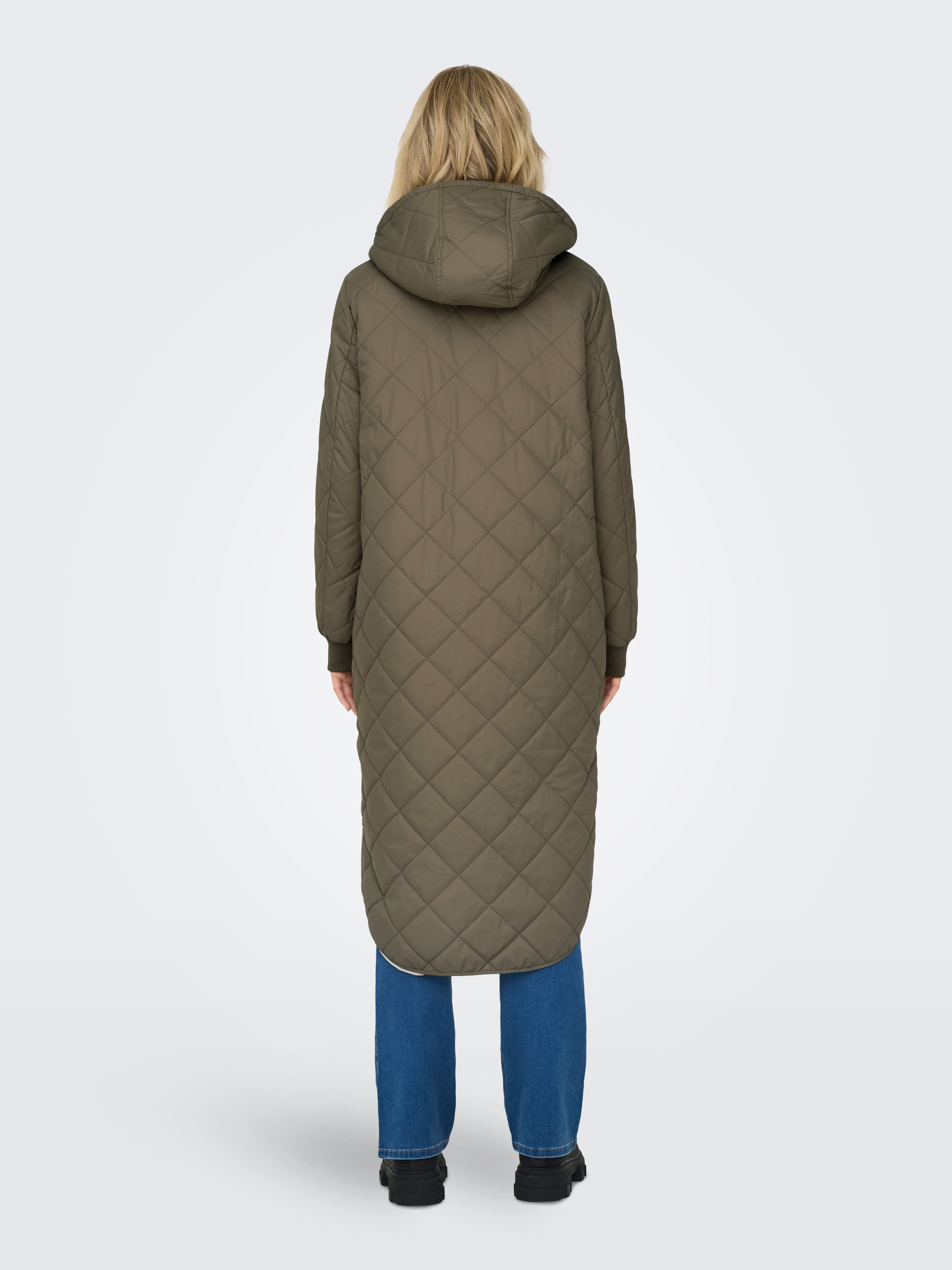 Only Gewatteerde jas ONLNEWSANDY QUILT COAT CC OTW