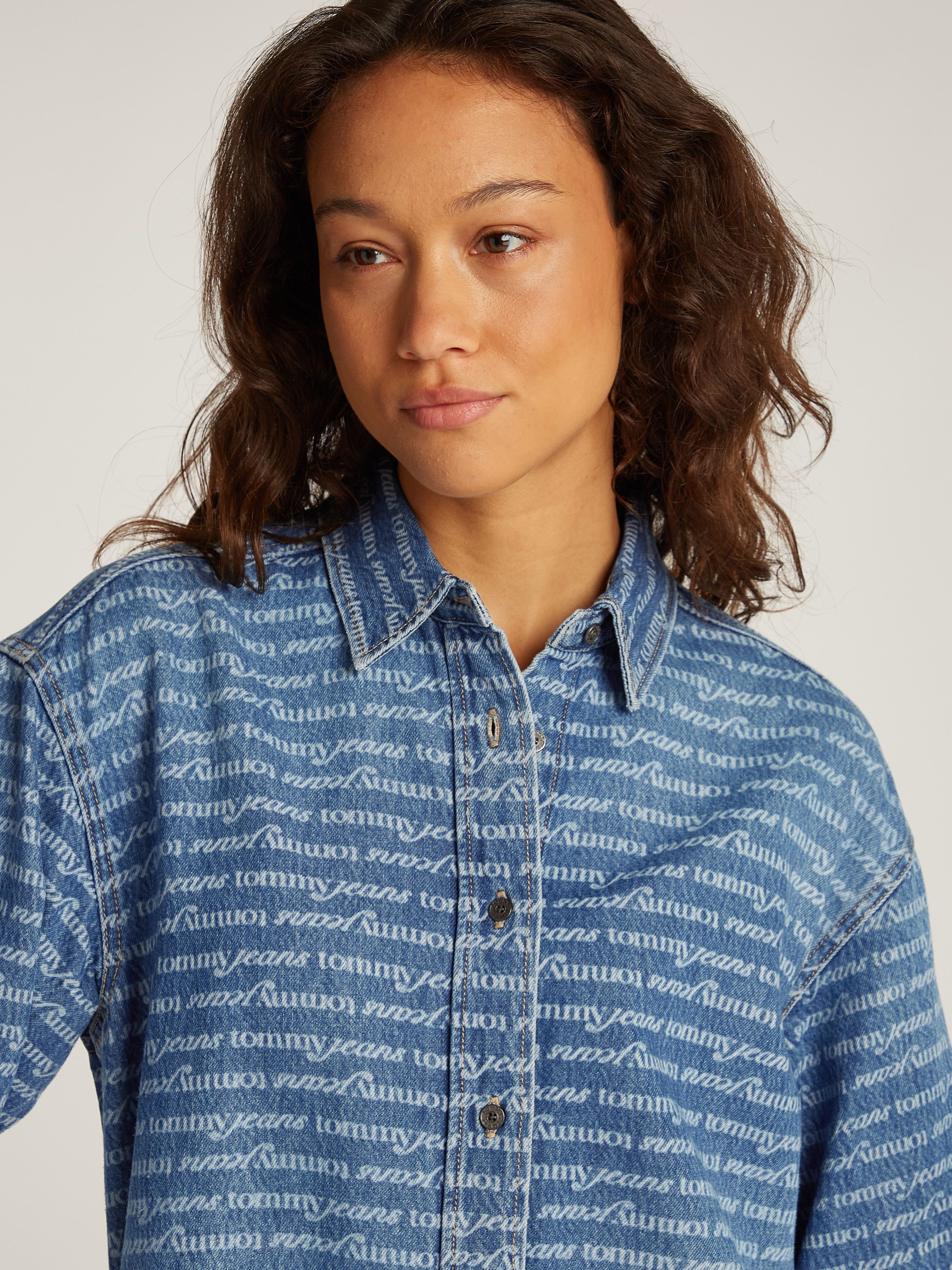 TOMMY JEANS Jurk met overhemdkraag RELAXED SHIRT DRESS AI6056 EXT