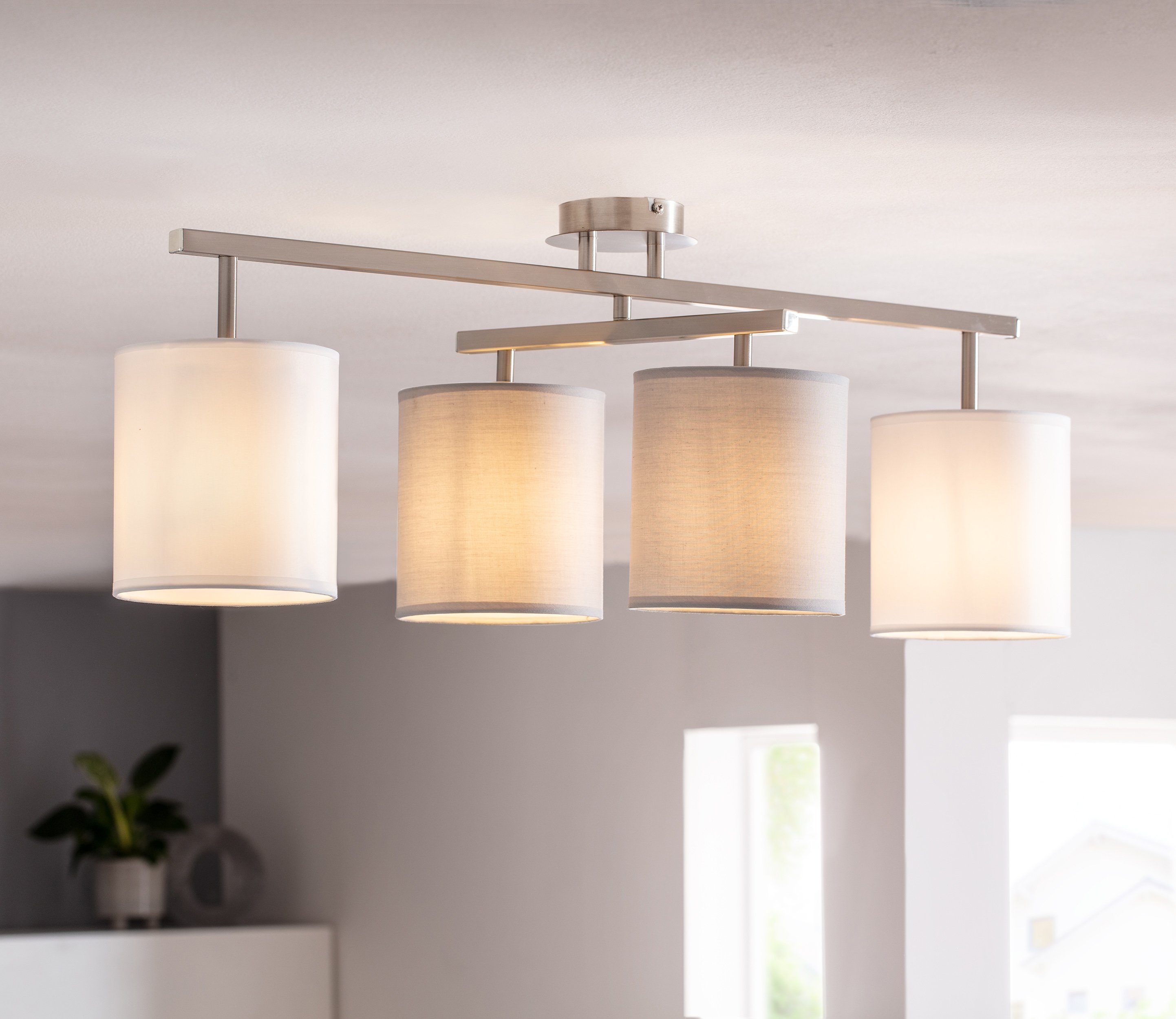 näve Plafondlamp Tilde 4 x e27 textiels kappen, elk 2 x in grijs en wit, flexibel verstelbaar (1 stuk)