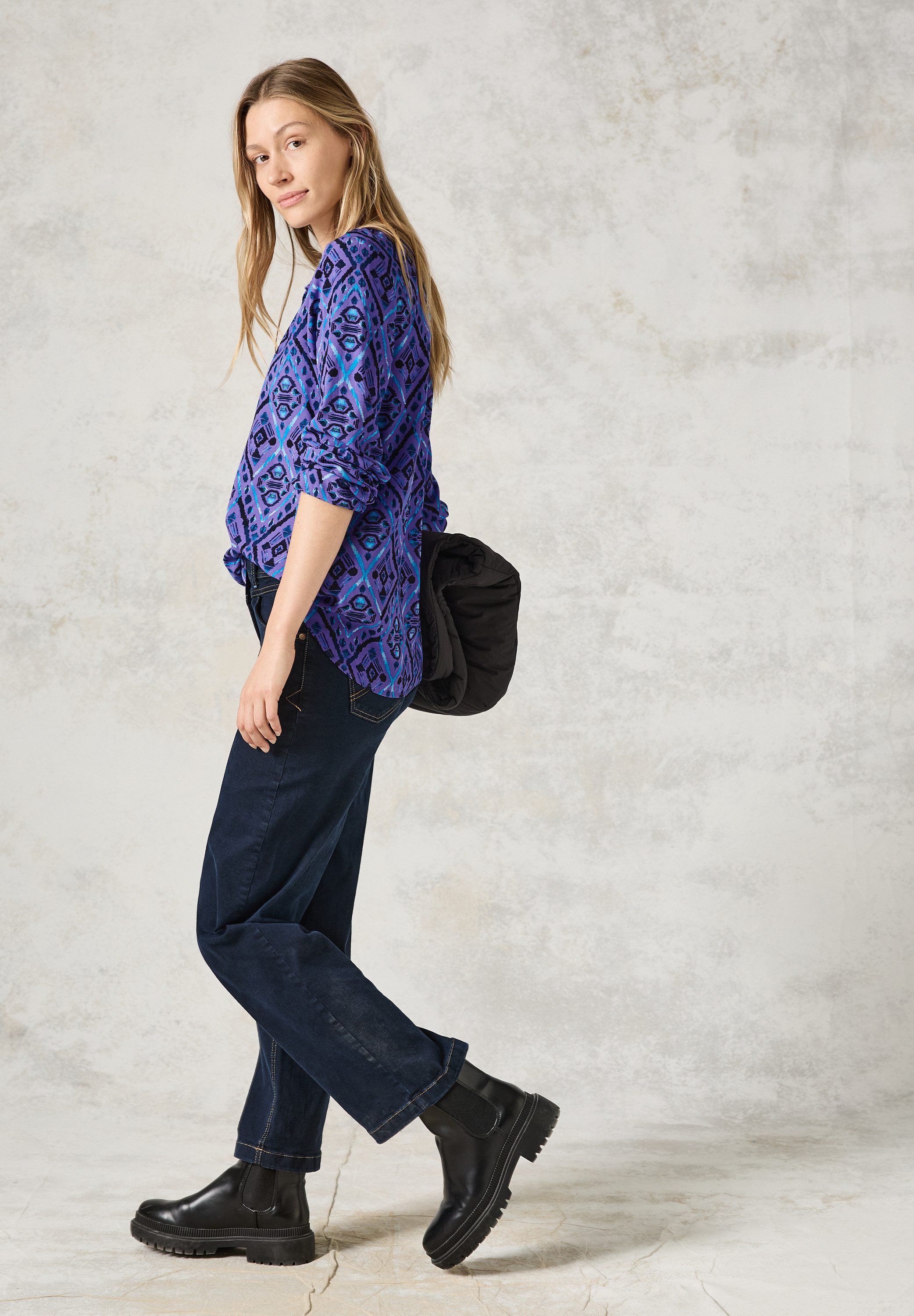 Cecil Blouse met lange mouwen met ingesneden hals
