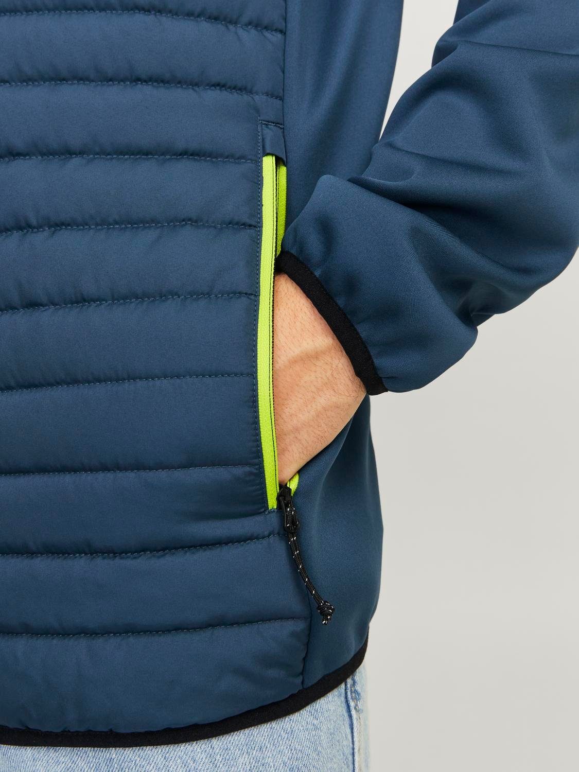 Jack & Jones Gewatteerde jas JJEMULTI QUILTED COLLAR NOOS