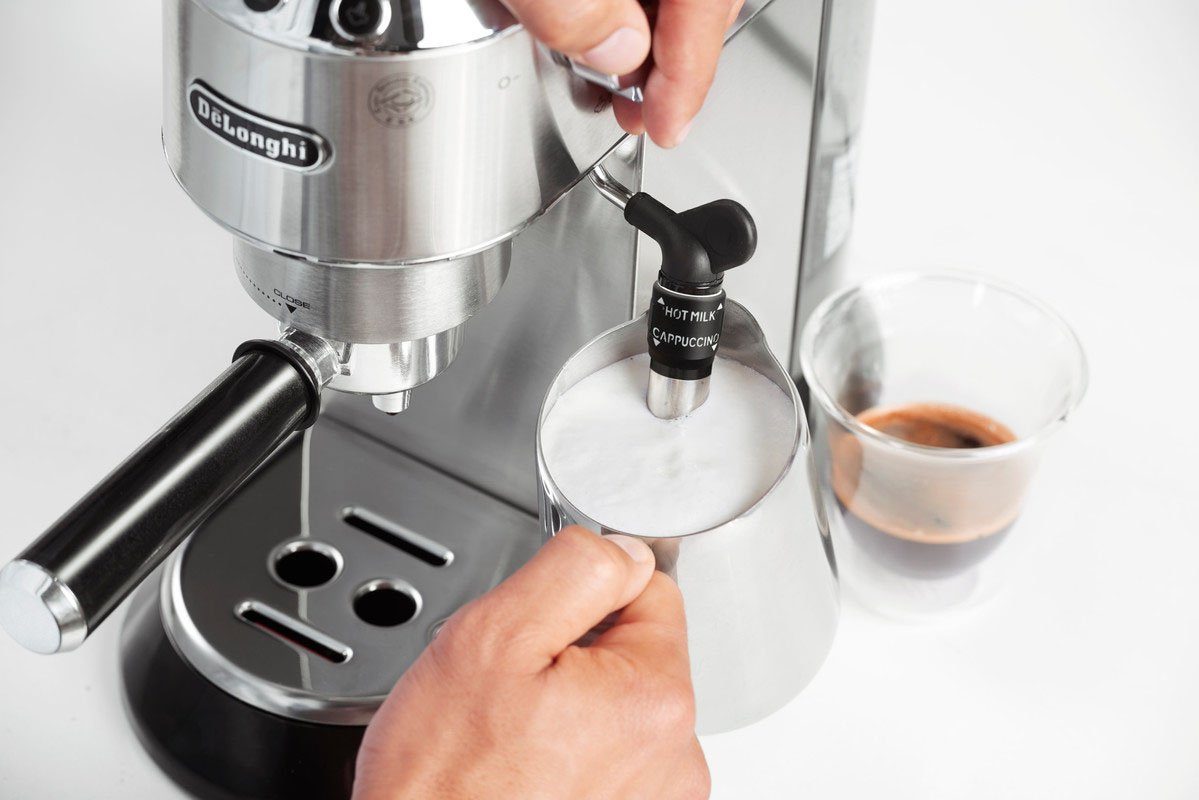De'Longhi Espressomachine ECKG6821.M