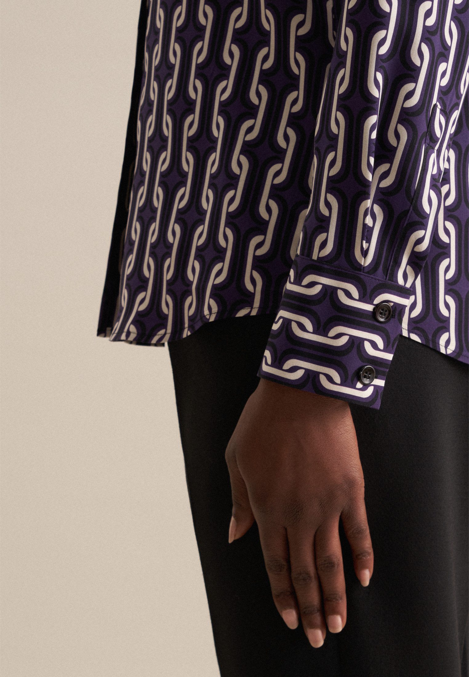 seidensticker Overhemdblouse Zwarte roos Lange mouwen kraag print
