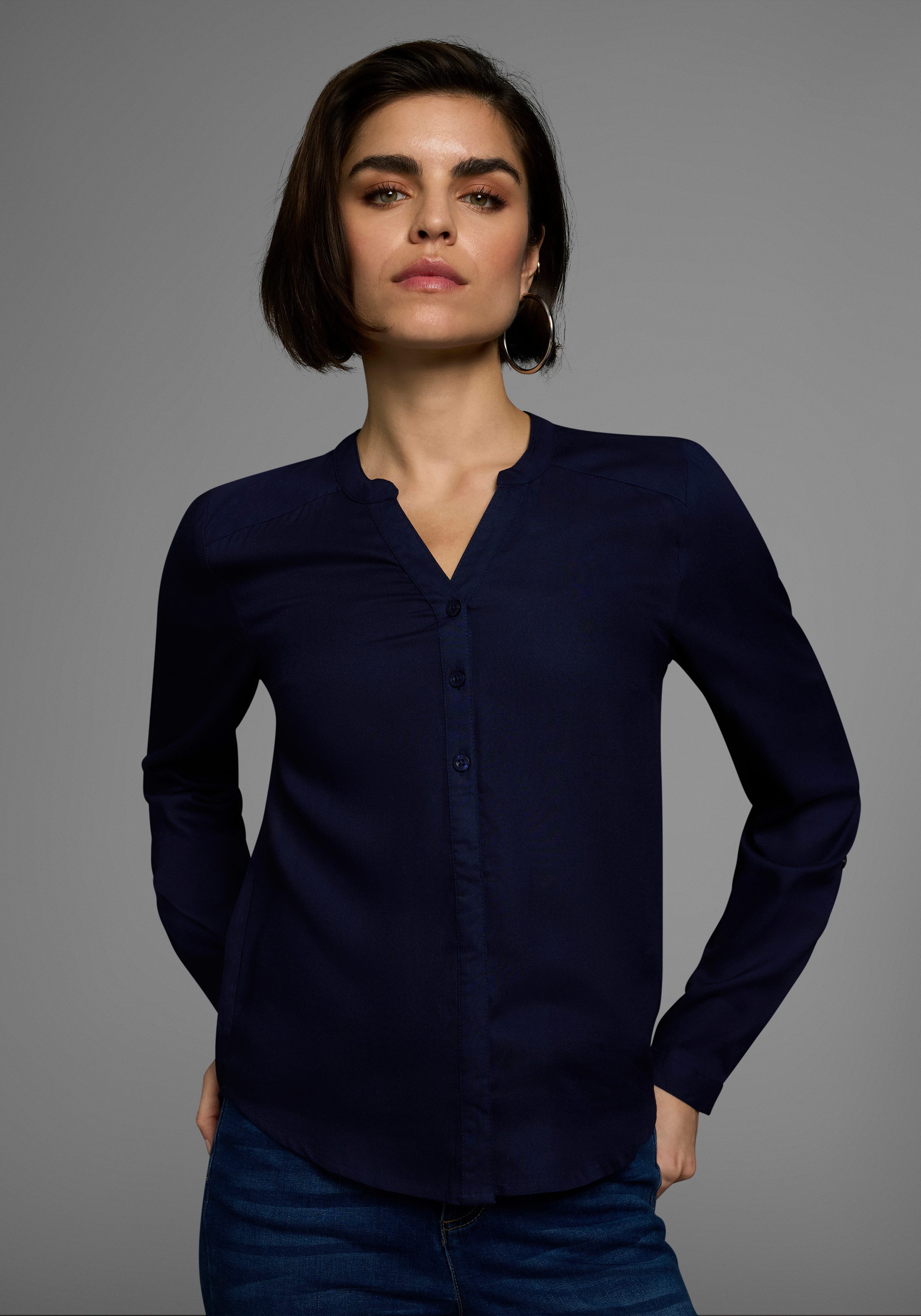 AJC Overhemdblouse van soepelvallende viscose