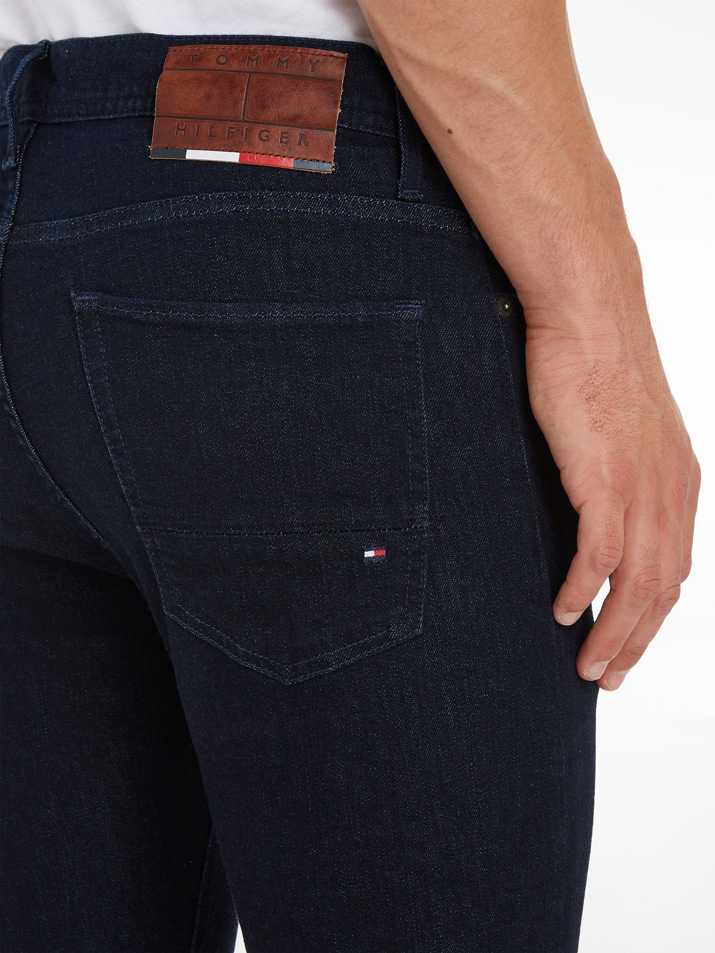 Tommy Hilfiger Slim fit jeans Bleecker met katoen-denim stretch, extra comfortabel