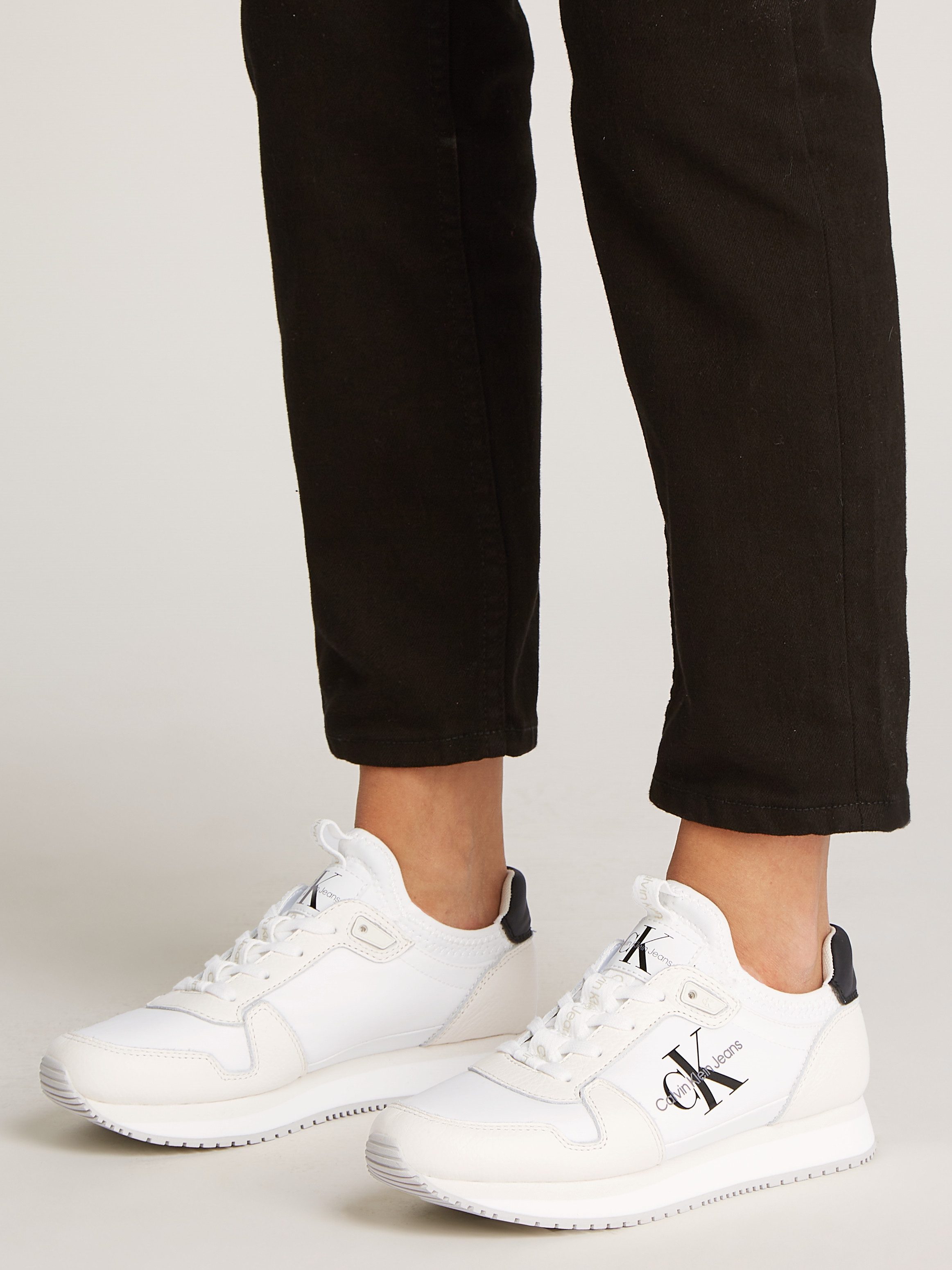 Calvin Klein Sneakers RUNNER SOCK LACEUP ML LTH , lage schoen, vrijetijdsschoen, veterschoen met logo-opdruk