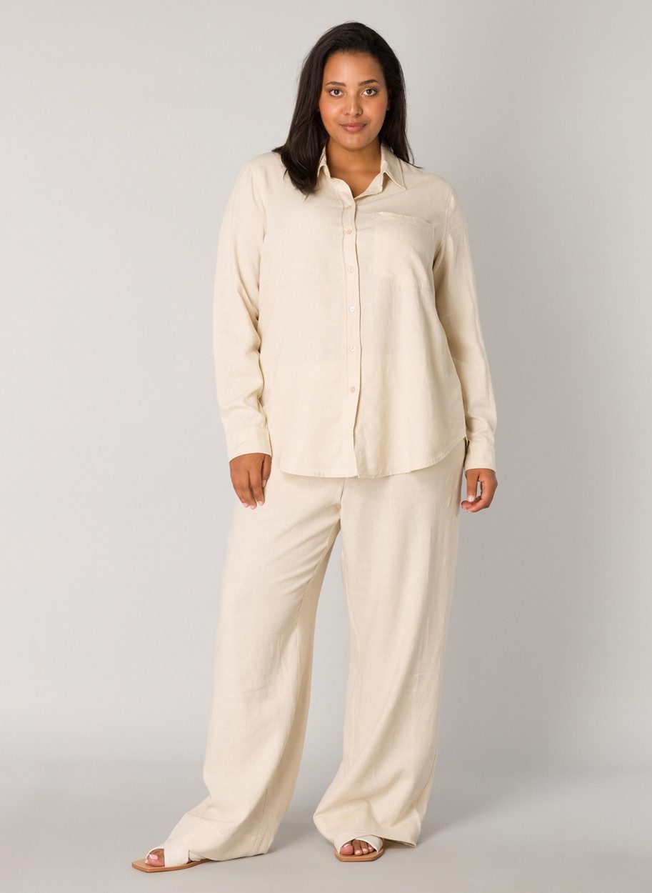 Base Level Curvy Blouse met lange mouwen Yaella