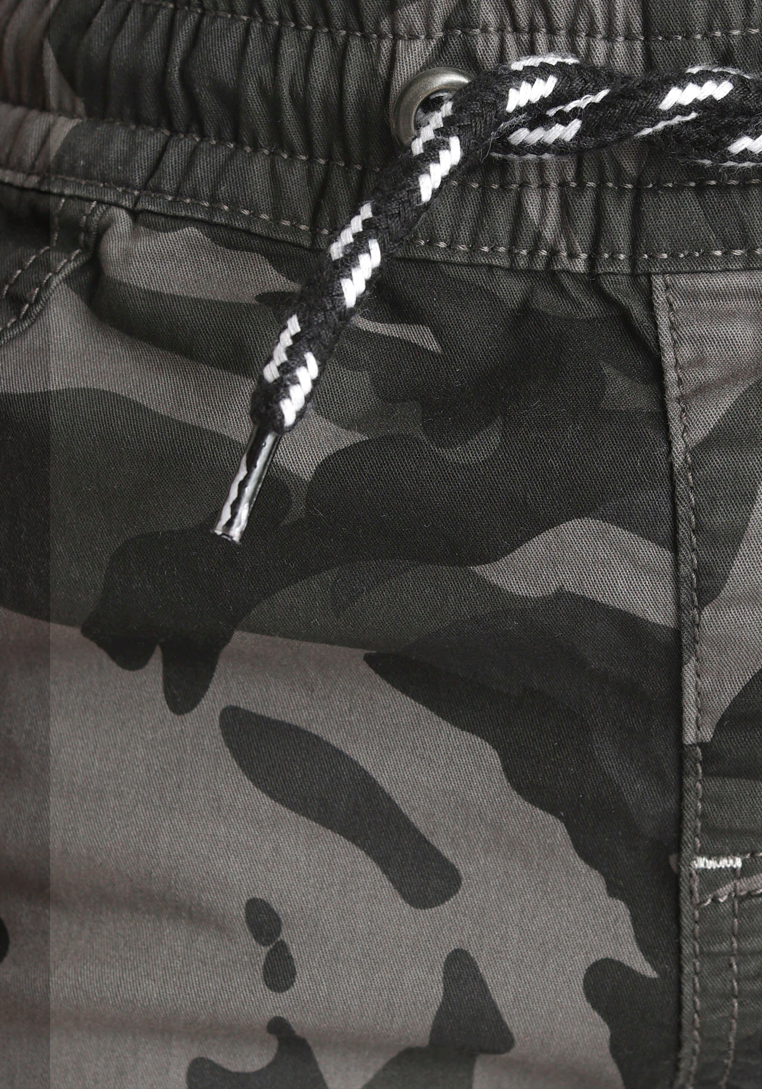KIDSWORLD Cargobroek In coole camouflagekleur