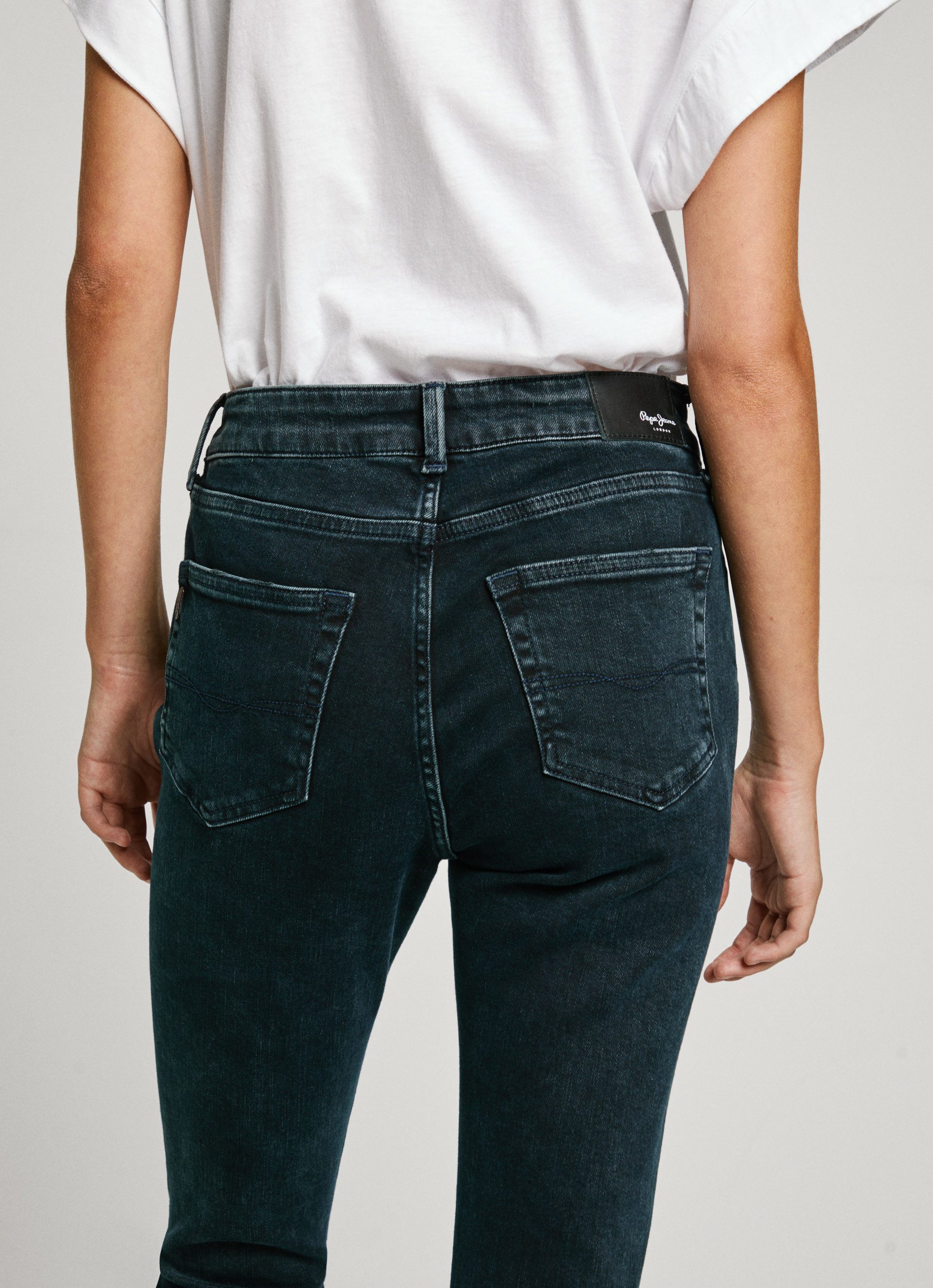 Pepe Jeans Skinny fit jeans SKINNY JEANS MW in verschillende wassingen