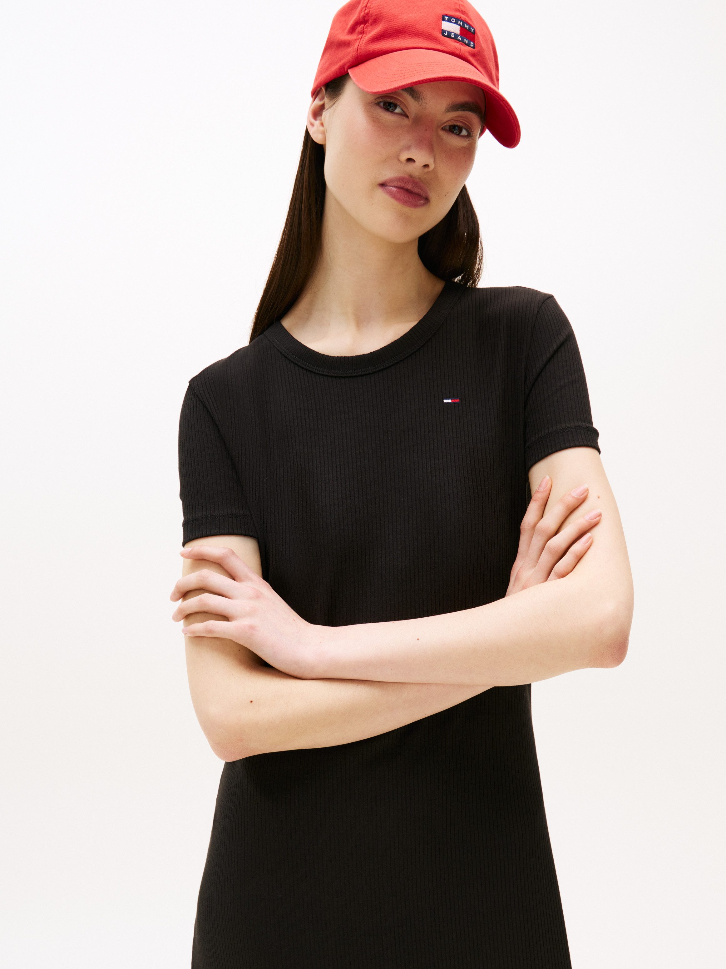 TOMMY JEANS Jerseyjurk met geribbelde structuur, logo-borduursel