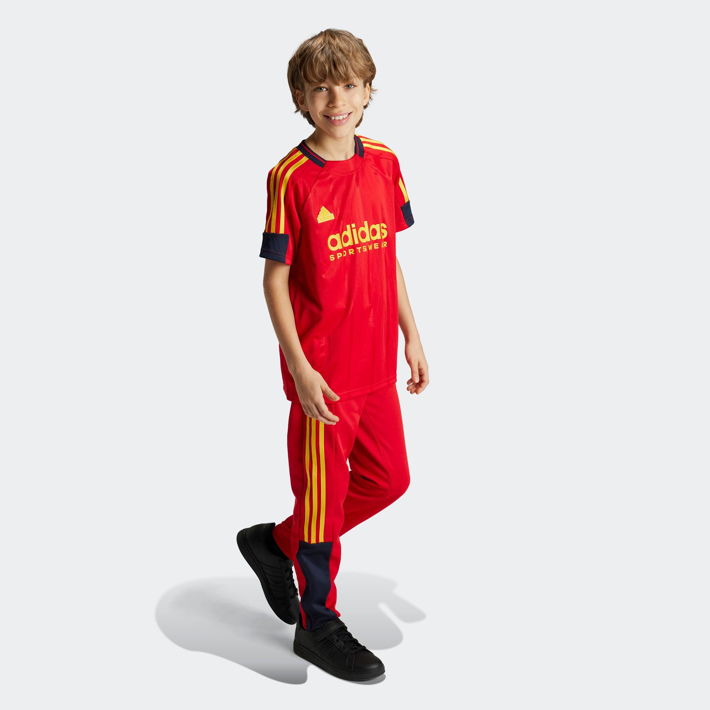 adidas Sportswear T-shirt J NP TEE