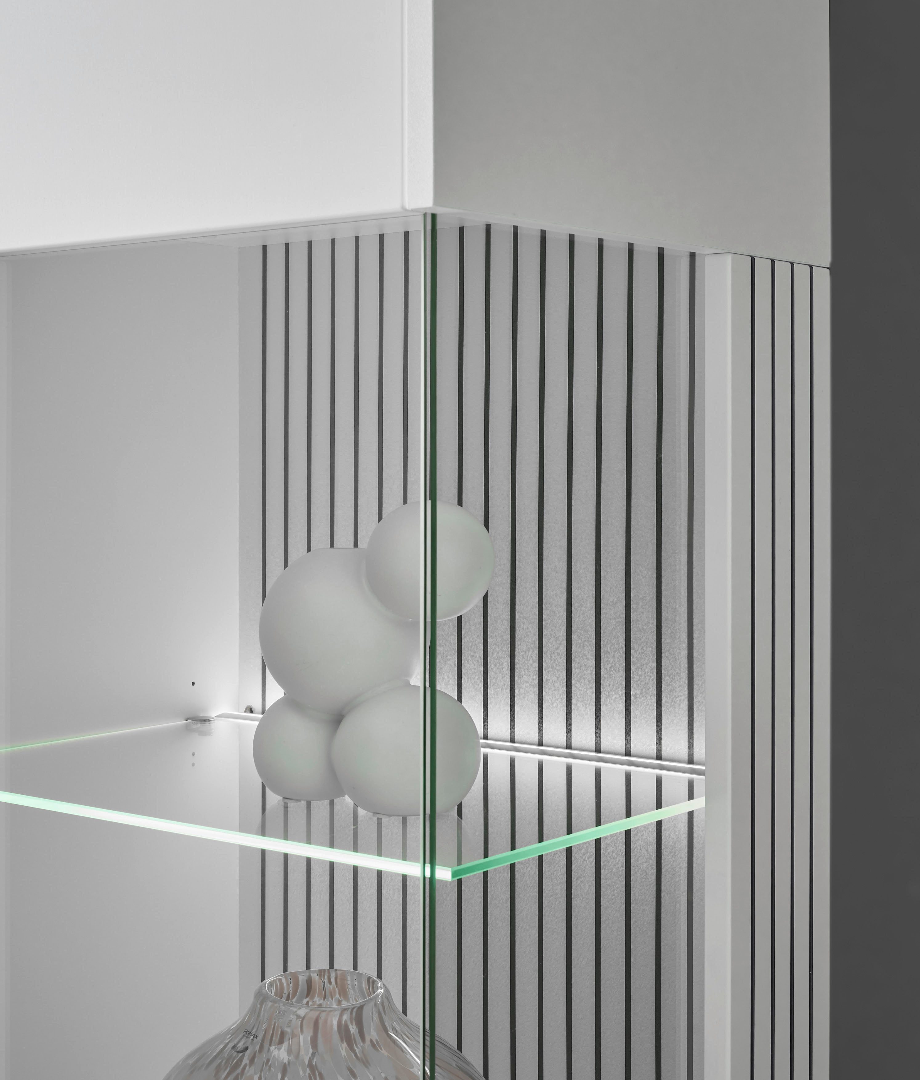 INOSIGN Vitrinekast Hudson, opberg vitrine, staande vitrine in moderne trendkleur, handgrepen van metaal (zwart), hoogte 125 cm