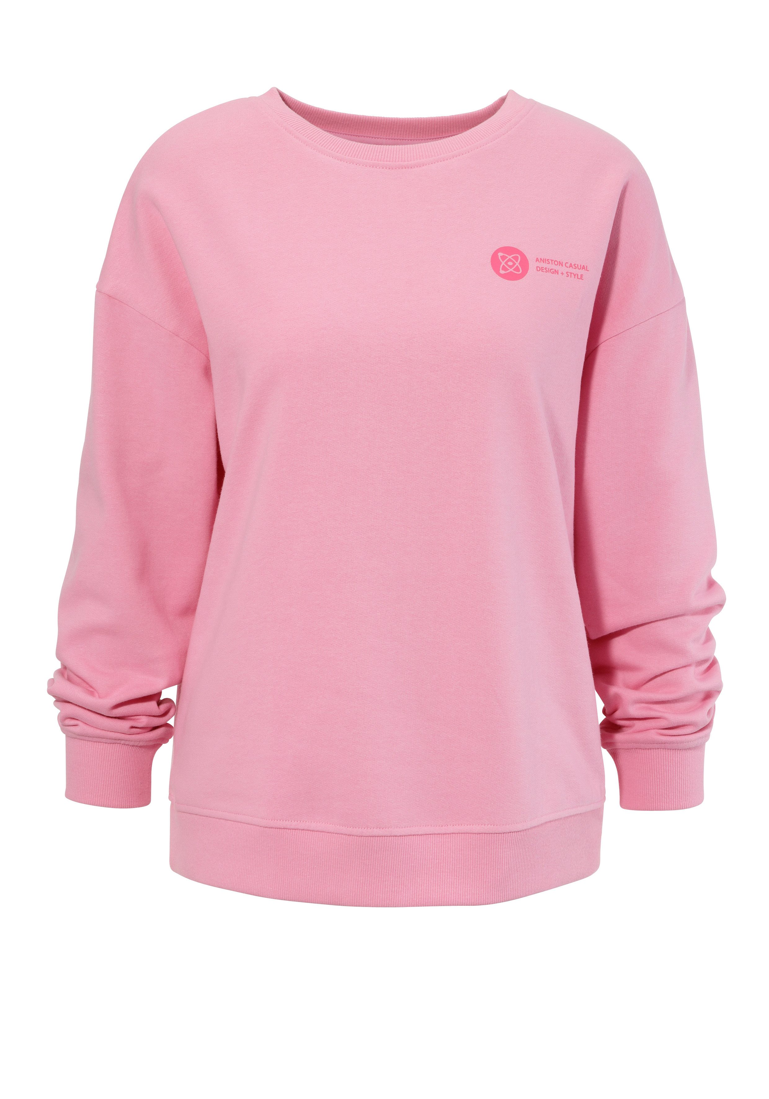 Aniston CASUAL Sweatshirt achter met applicaties, borduurwerk en teksten - nieuwe collectie