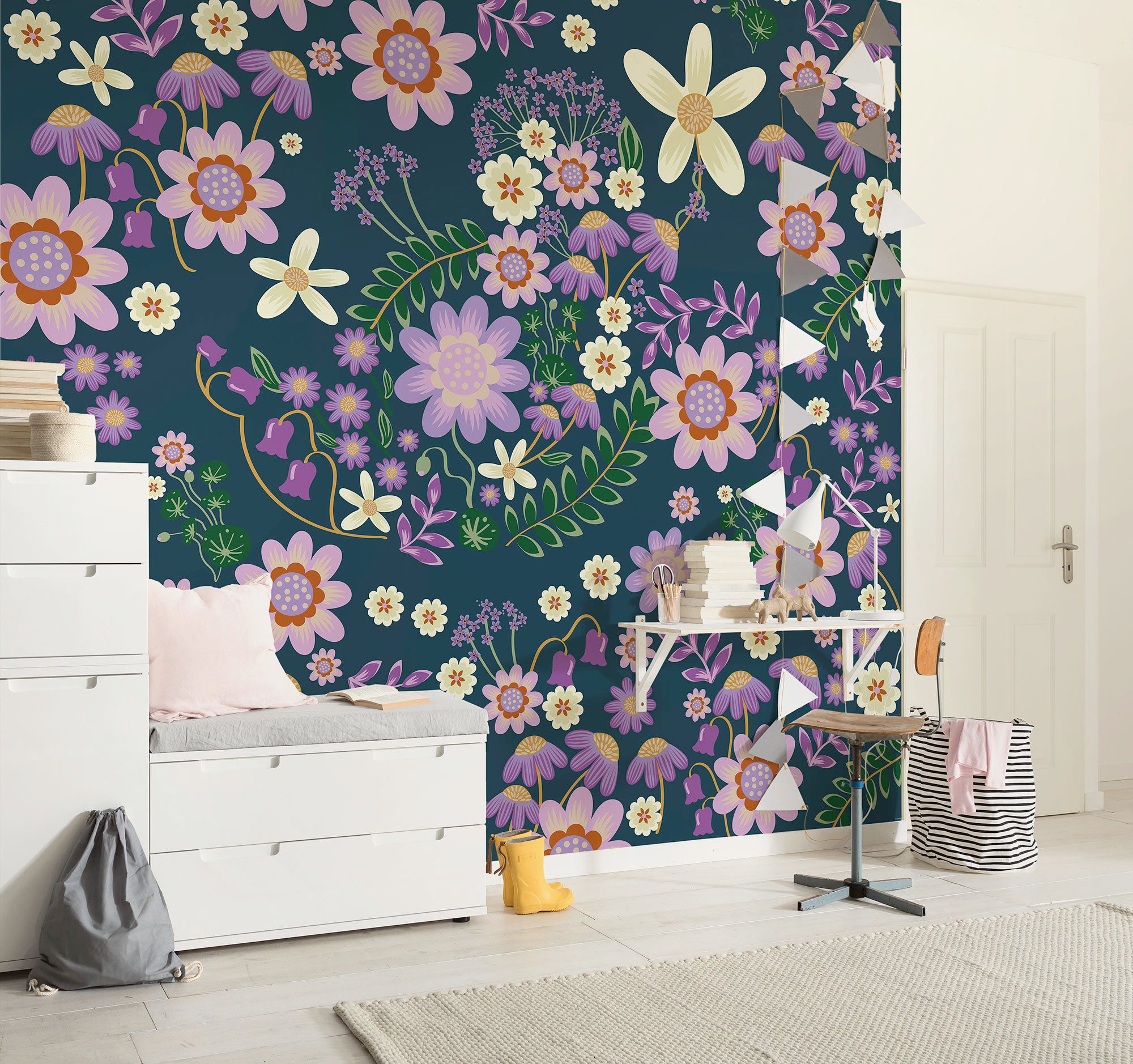 Komar Kinderbehang Disney Minnie Mouse Gardening Club Blue (1 stuk) overig behang multicolor