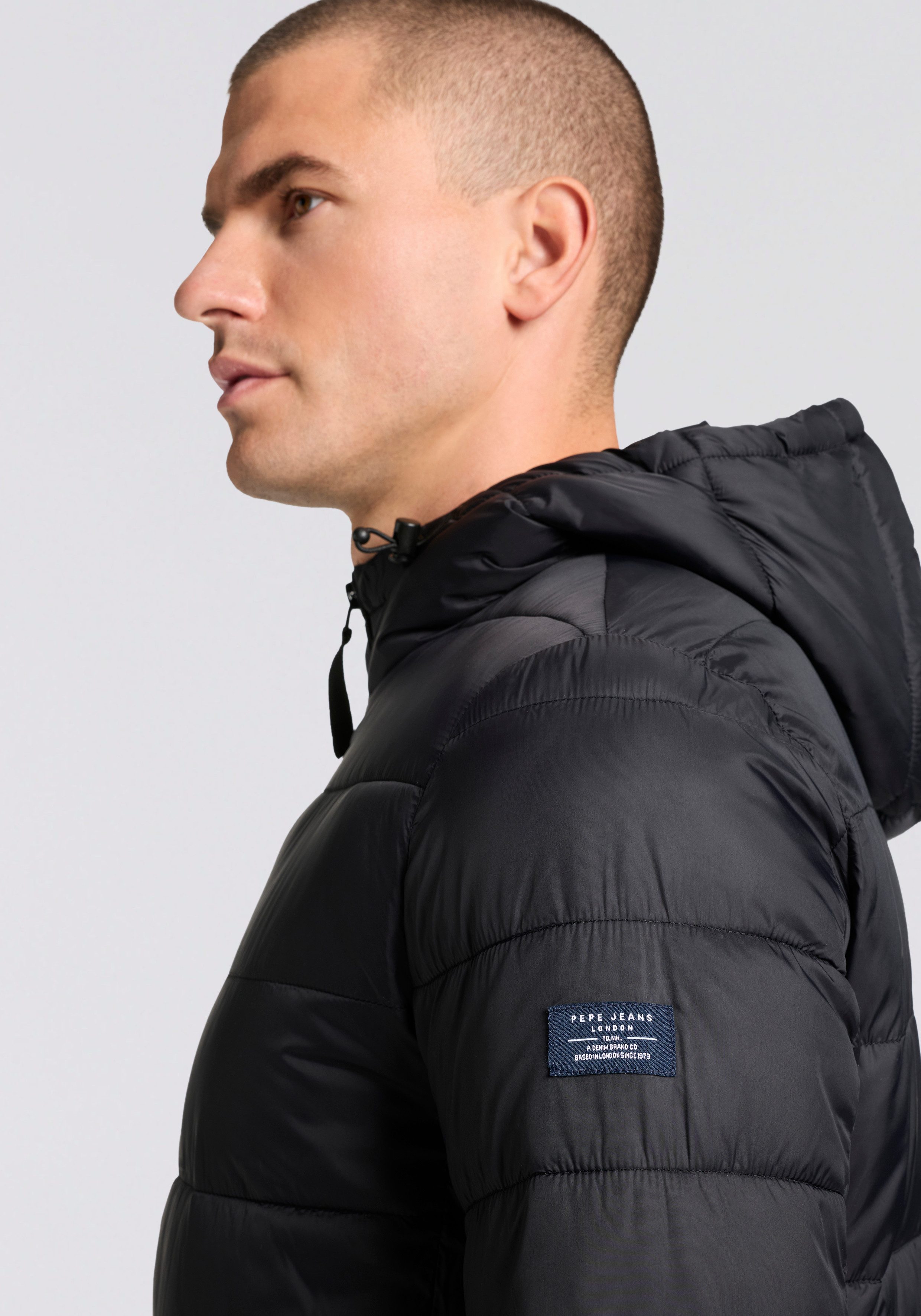 Pepe Jeans Gewatteerde jas PUFFER HOOD Regular fit met capuchon