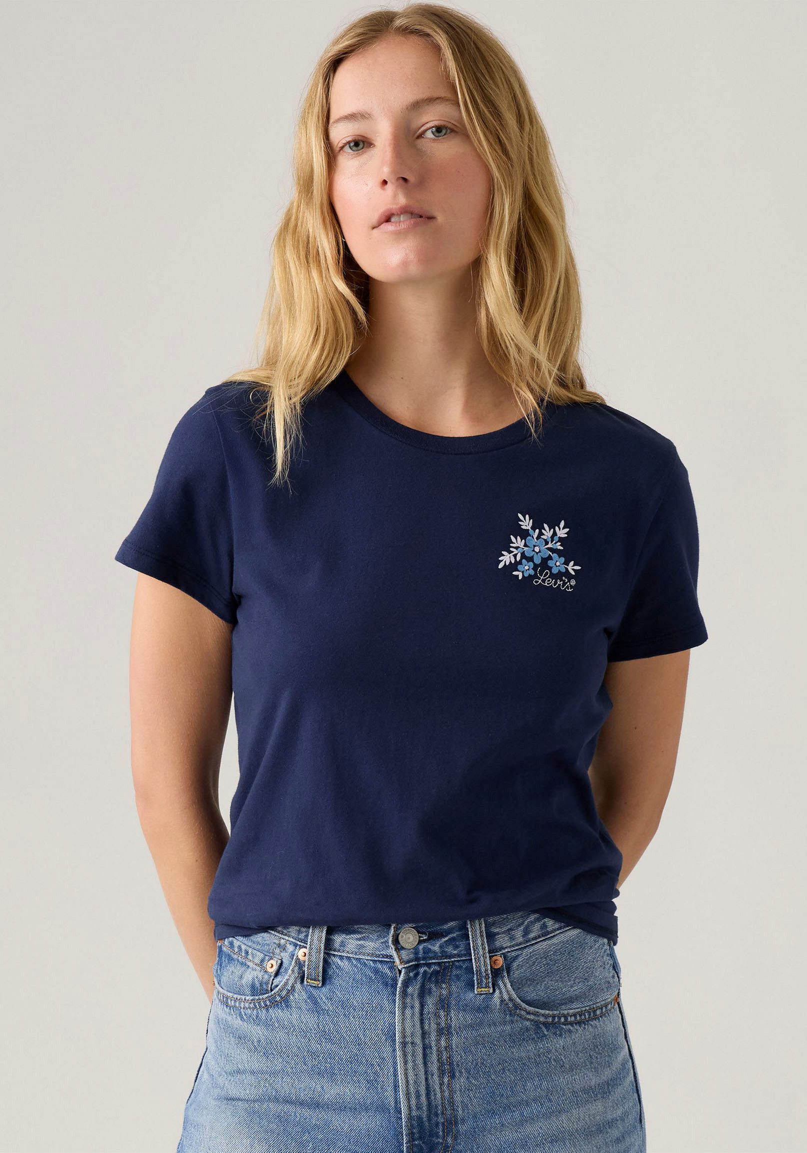 Levi's® T-shirt The Perfect Tee met batwing-logoprint