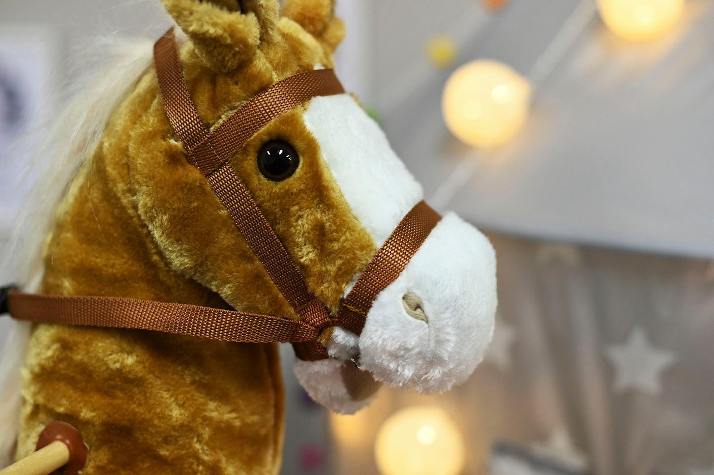 Knorrtoys® Stokpaardje Brauny met geluid