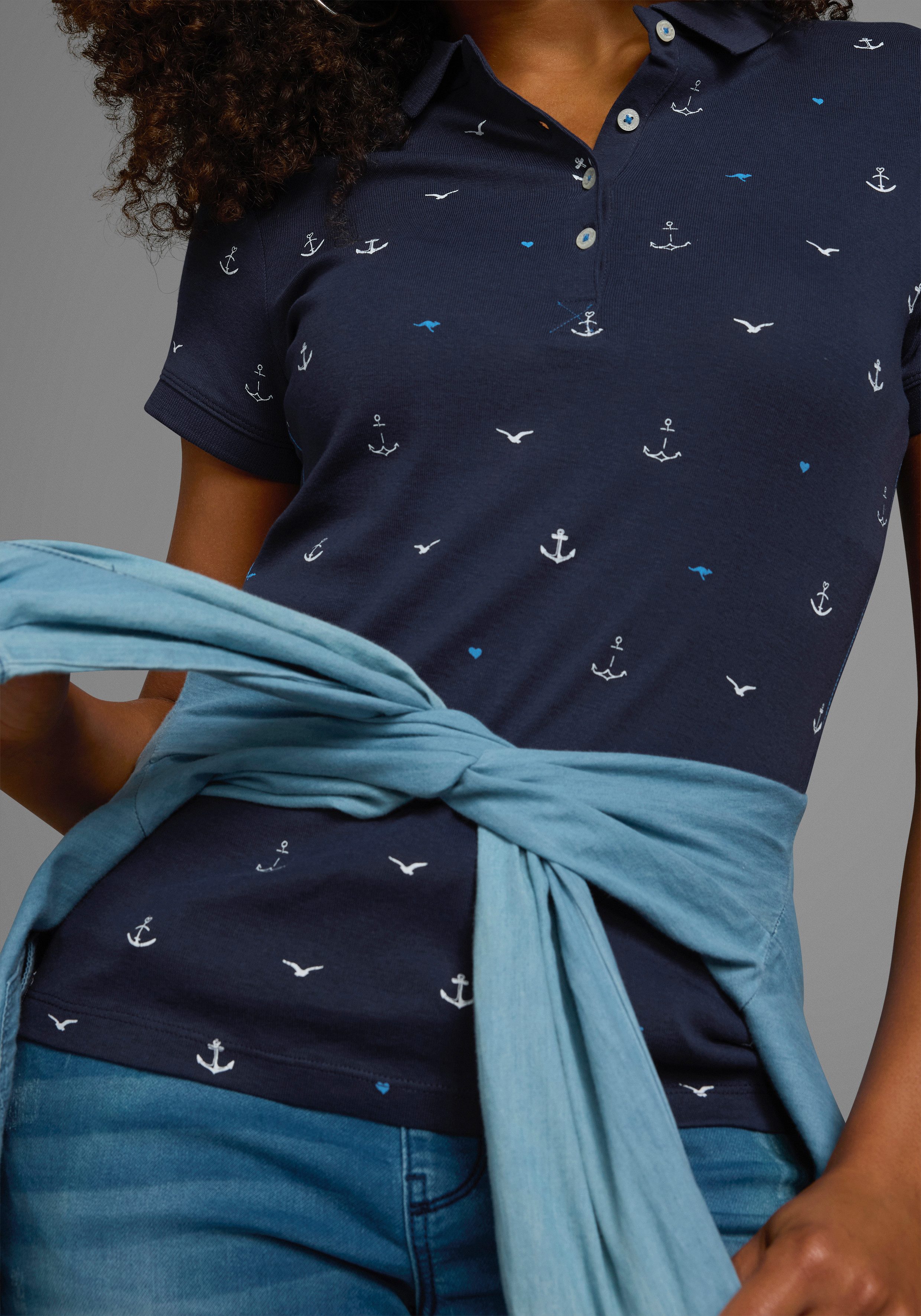 KangaROOS Poloshirt Korte mouwen, zeer figuurvolgend, met allover-print, van 100% katoen
