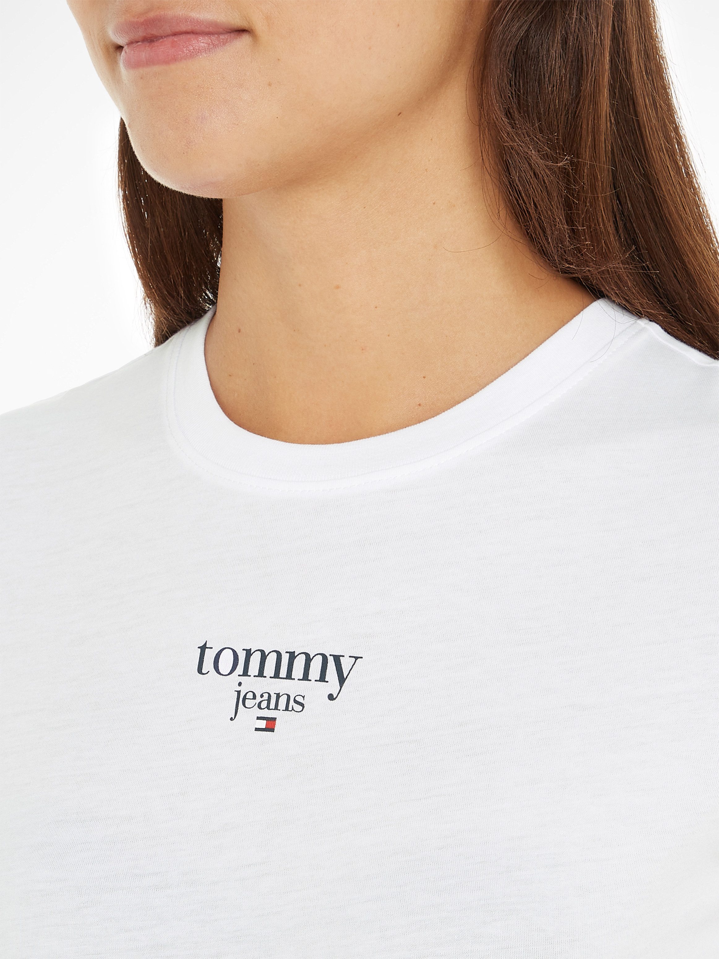 TOMMY JEANS Shirt met ronde hals TJW SLIM ESSENTIAL LOGO 1 SS EXT met logo-opdruk ronde hals