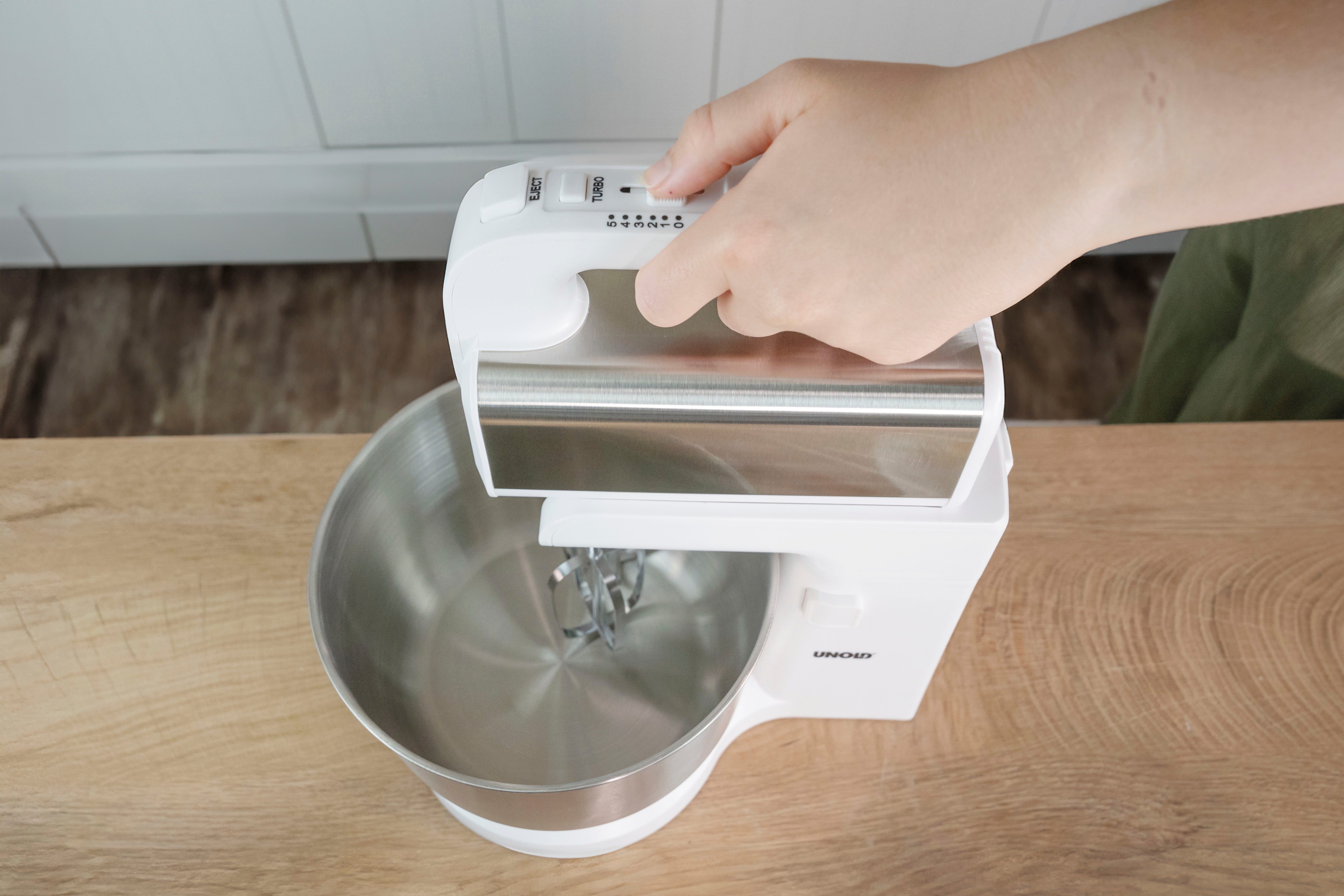 Unold Handmixer 78720 mit Rührschüssel Hannah