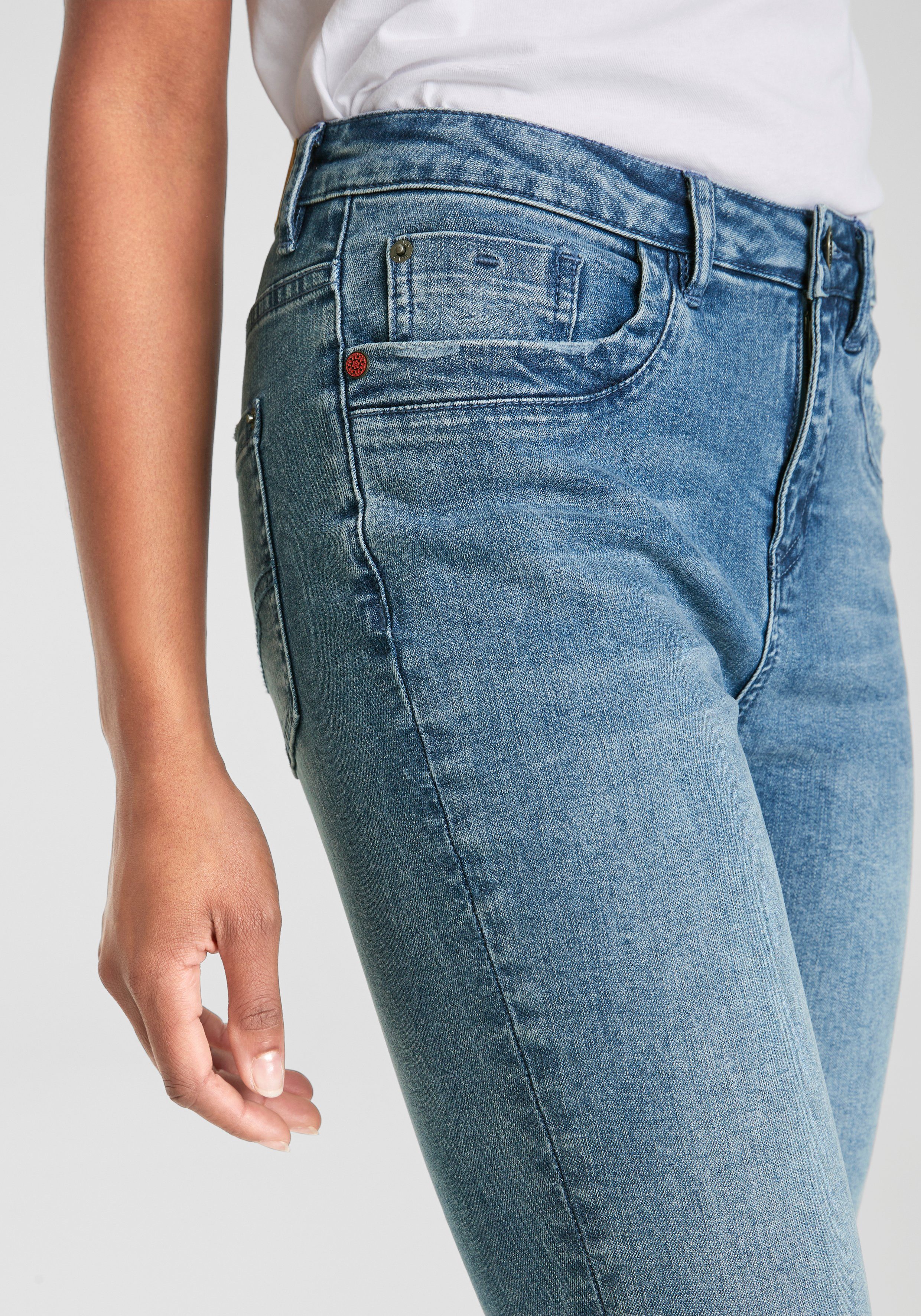 H.I.S Capri jeans smalle broekpasvorm opgerolde pijpafsluitingen hoge taille