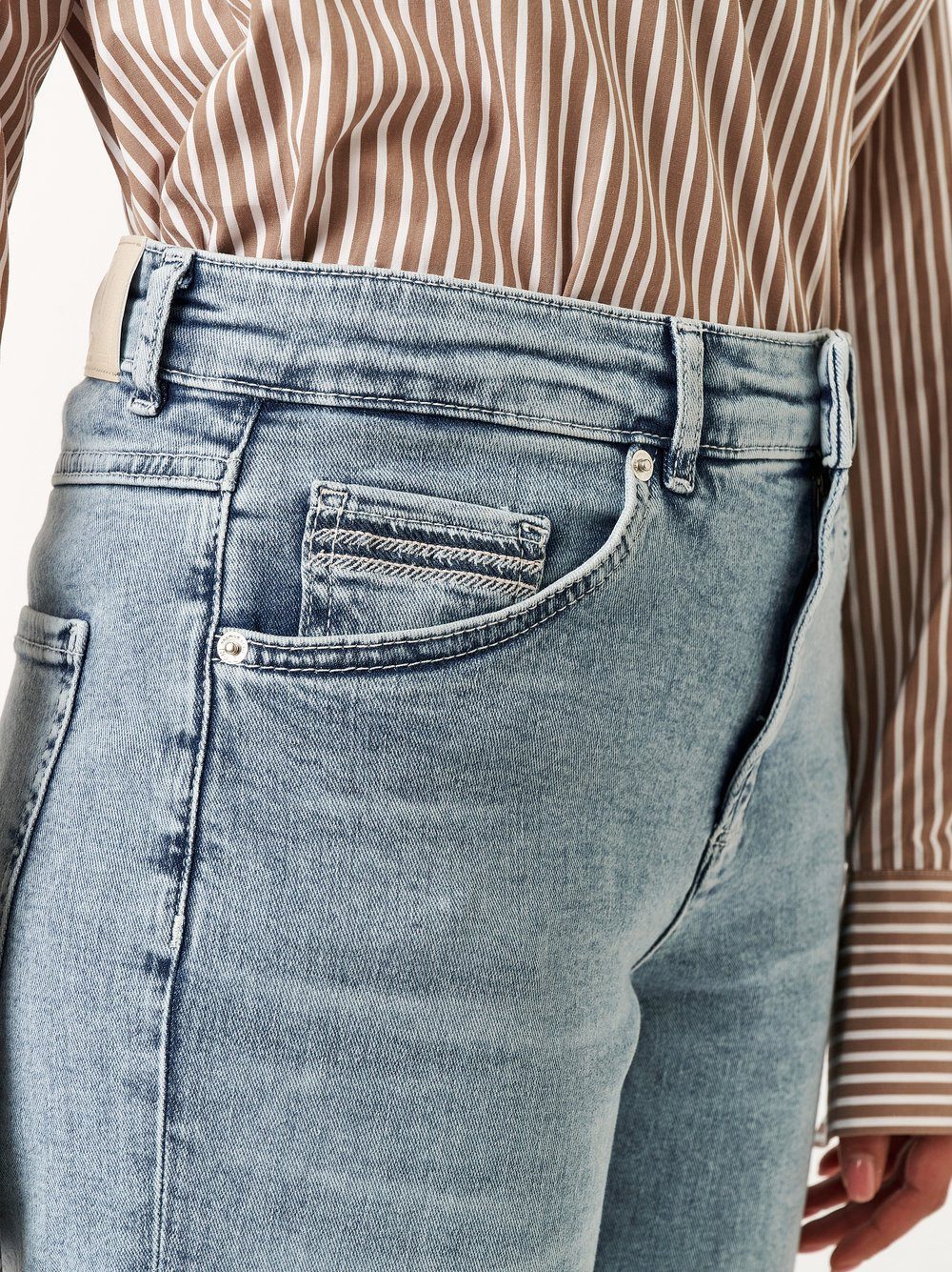 TONI Straight jeans Liv in five-pocketsstijl