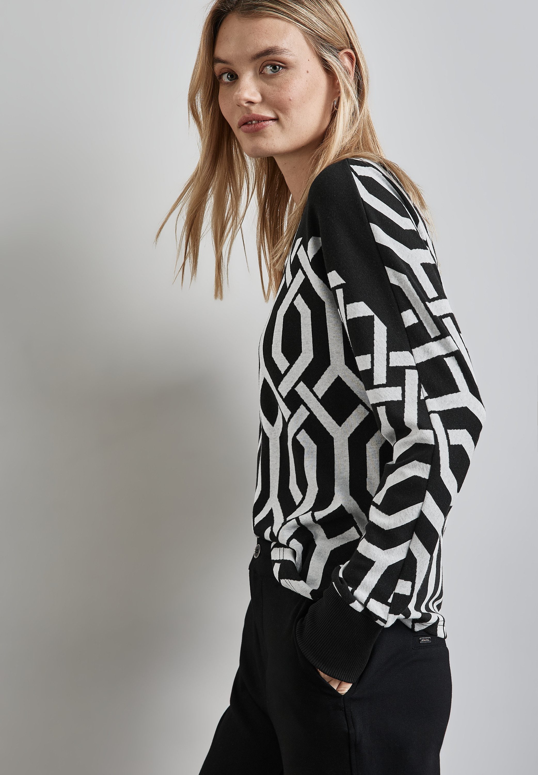 STREET ONE Shirt met lange mouwen met jacquard motief