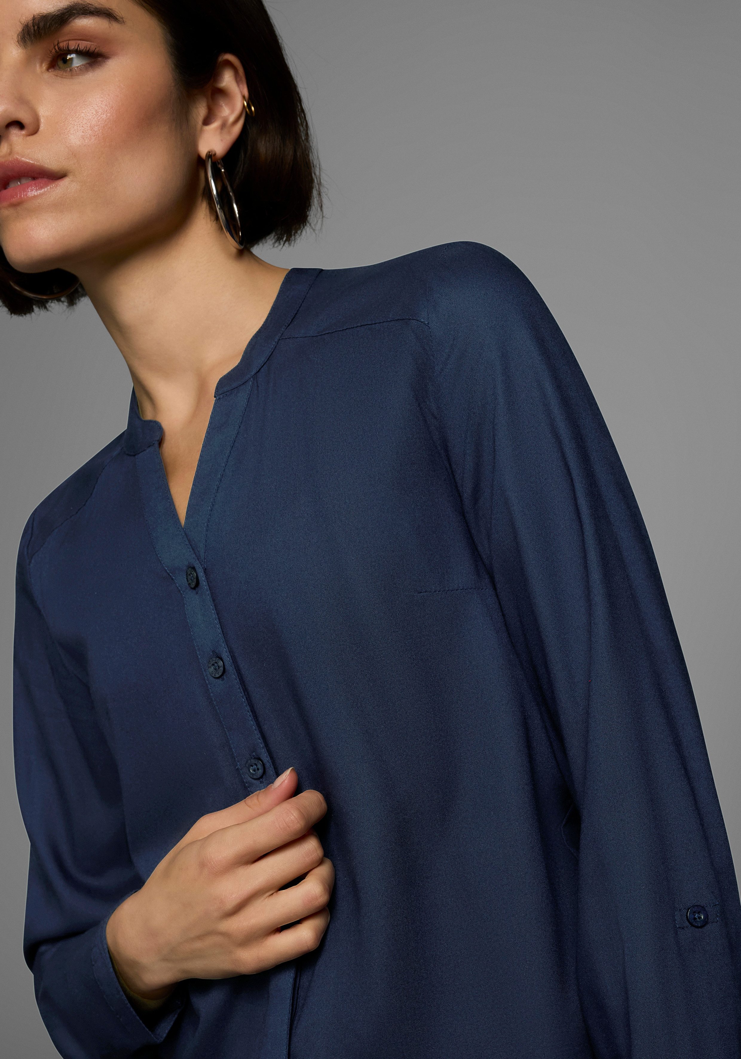 AJC Overhemdblouse van soepelvallende viscose