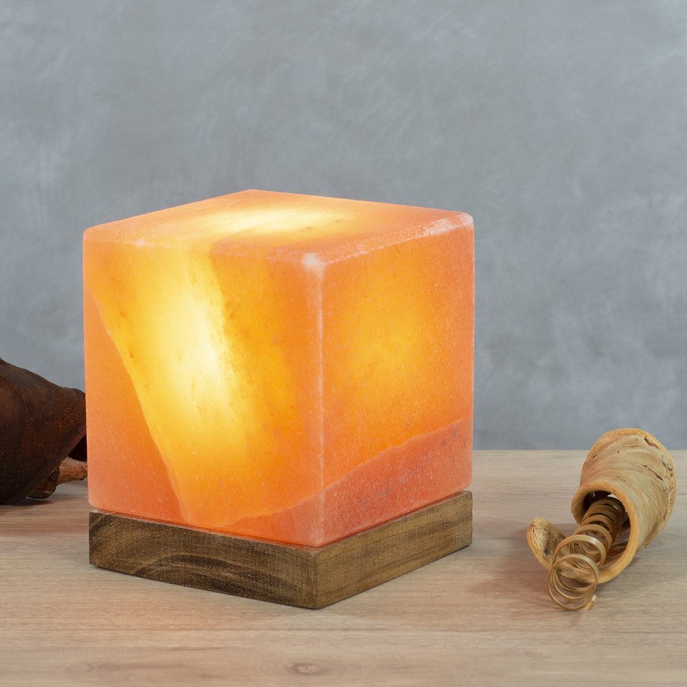 HIMALAYA SALT DREAMS Zoutkristal-tafellamp Kubus Met de hand gemaakt van zoutkristal - iedere steen uniek, H: ca.12 cm (1 stuk)