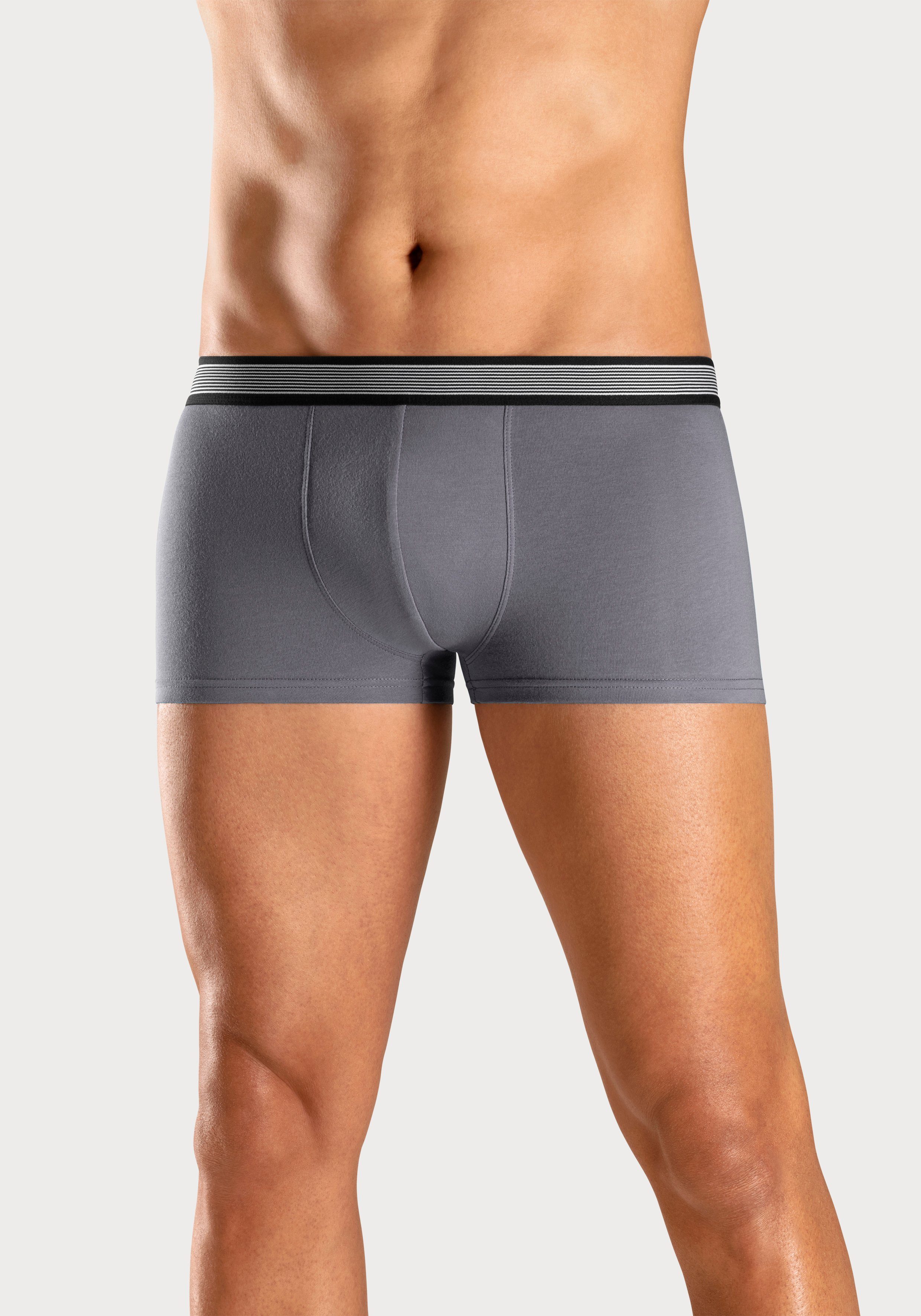 H.I.S Hipster strak zittende boxershorts van katoenmix (set, 4 stuks)