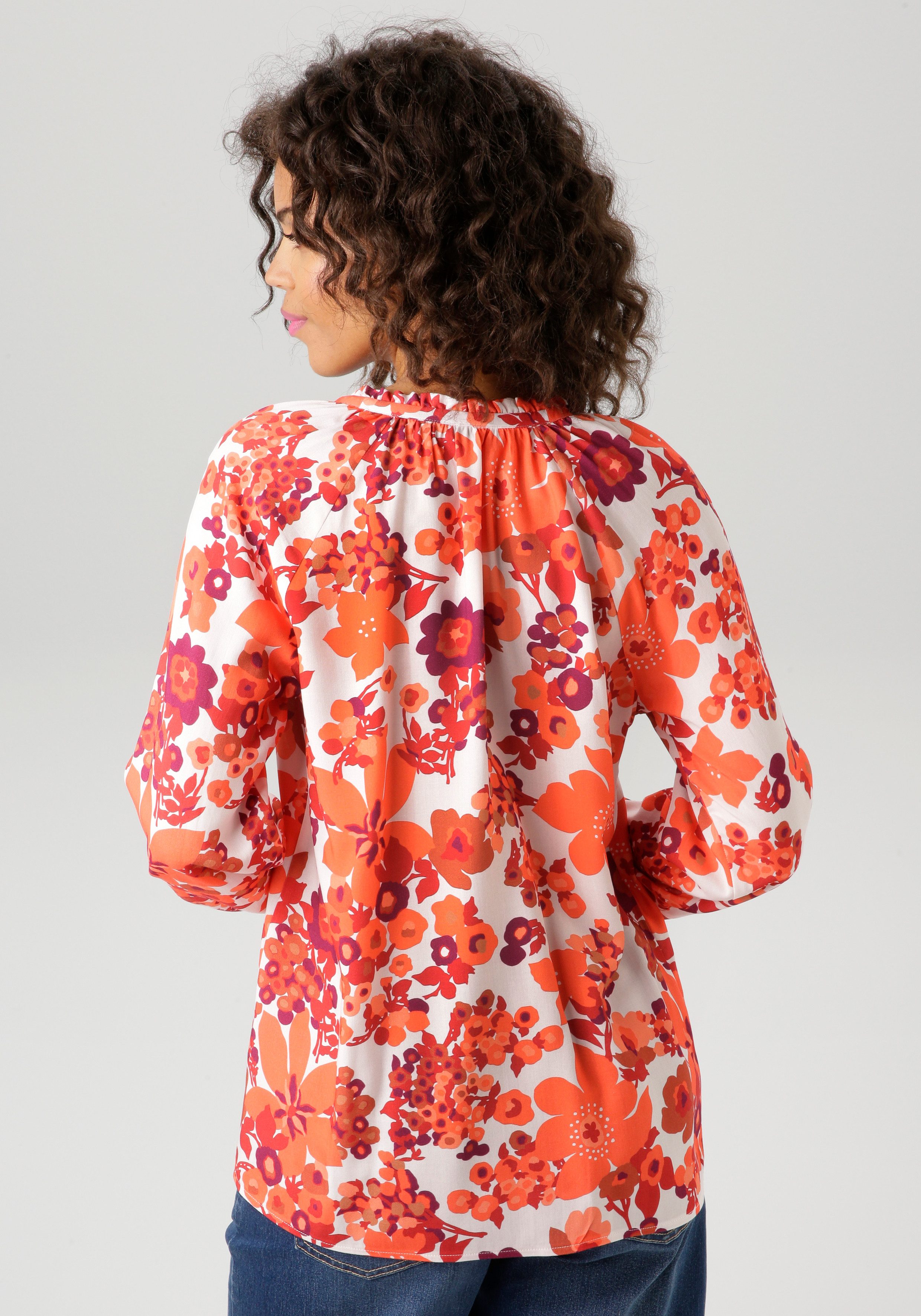 Aniston CASUAL Blouse zonder sluiting met kleurharmonieuze grootvlak bloemenprint