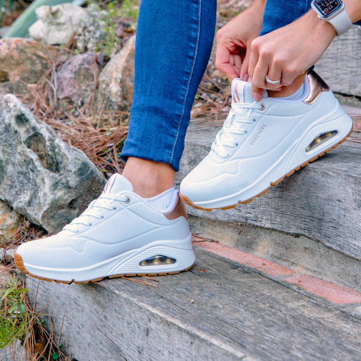 Skechers Sneakers UNO GOLDEN AIR Vrijetijdsschoen, lage schoen, veterschoen met metallic inzet