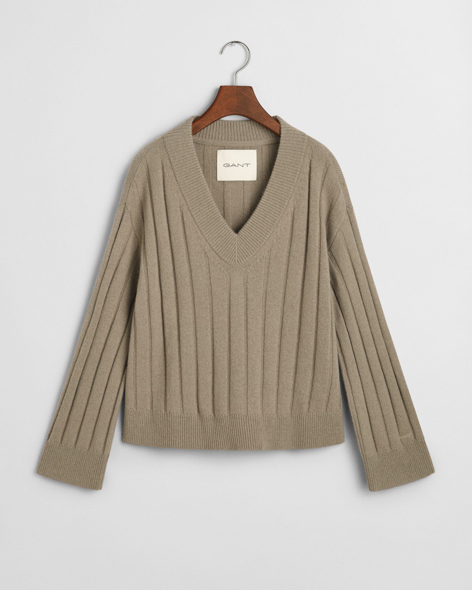 Gant Trui met V-hals WIDE RIBBED WOOL V-NECK met zij-splits in de zoom, breed geribbeld