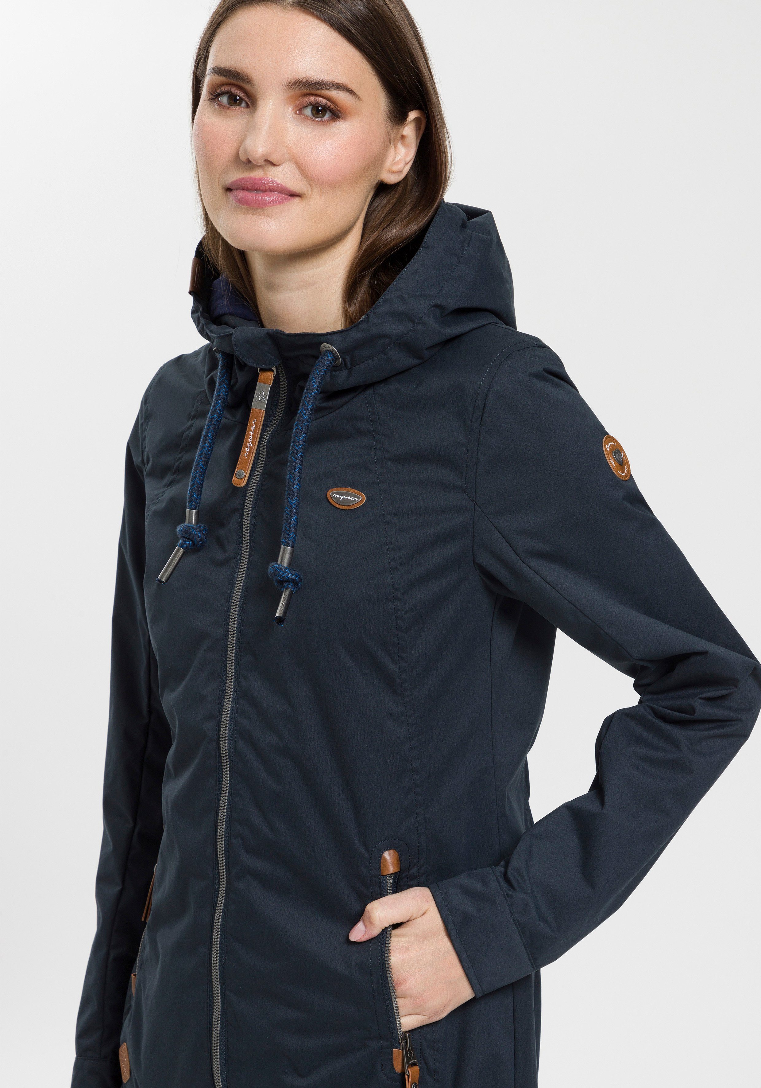 Ragwear Functioneel jack ZUZKA stijlvolle outdoorjas voor tussenseizoen water repellent coating
